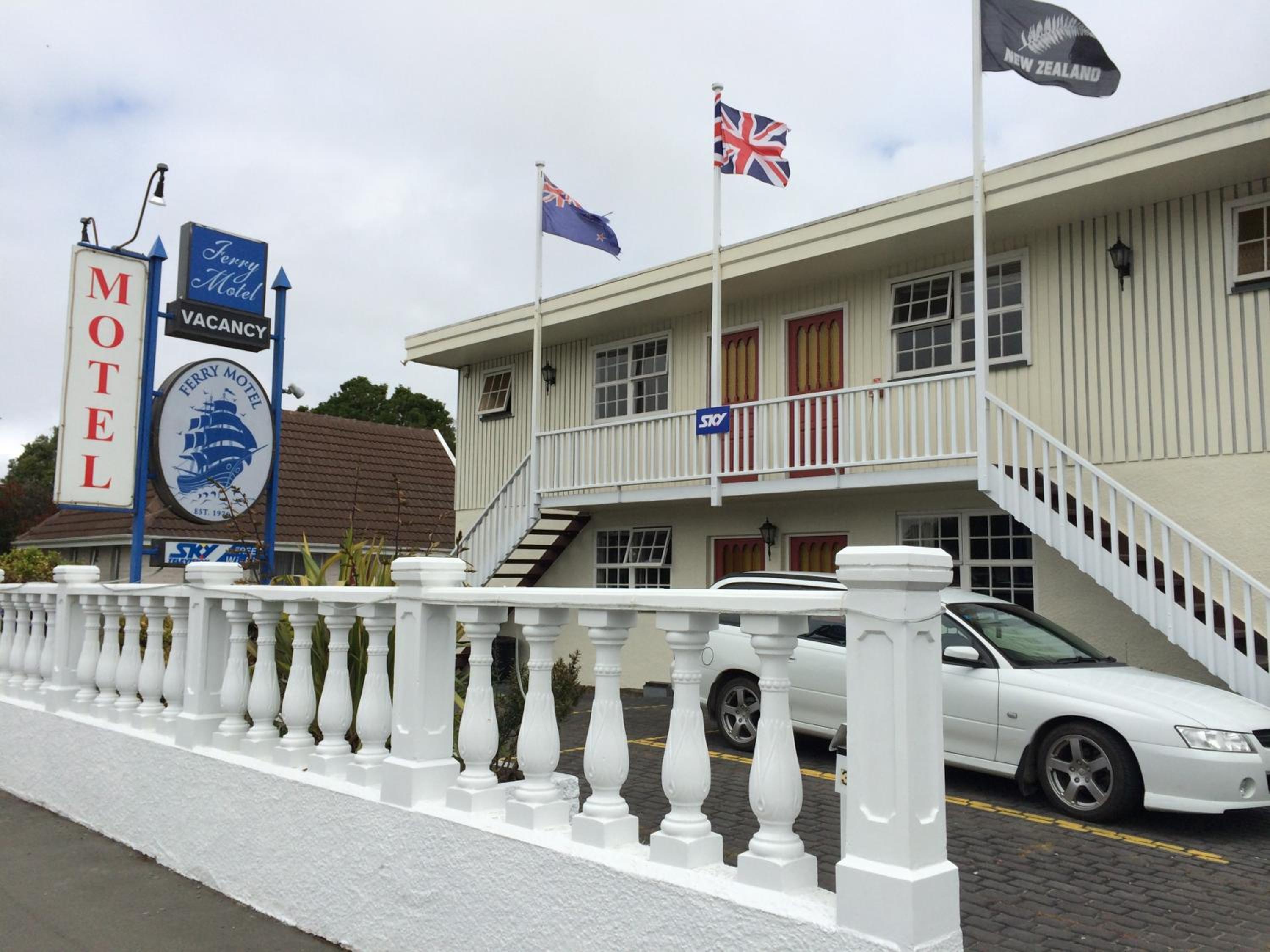 Ferry Motel