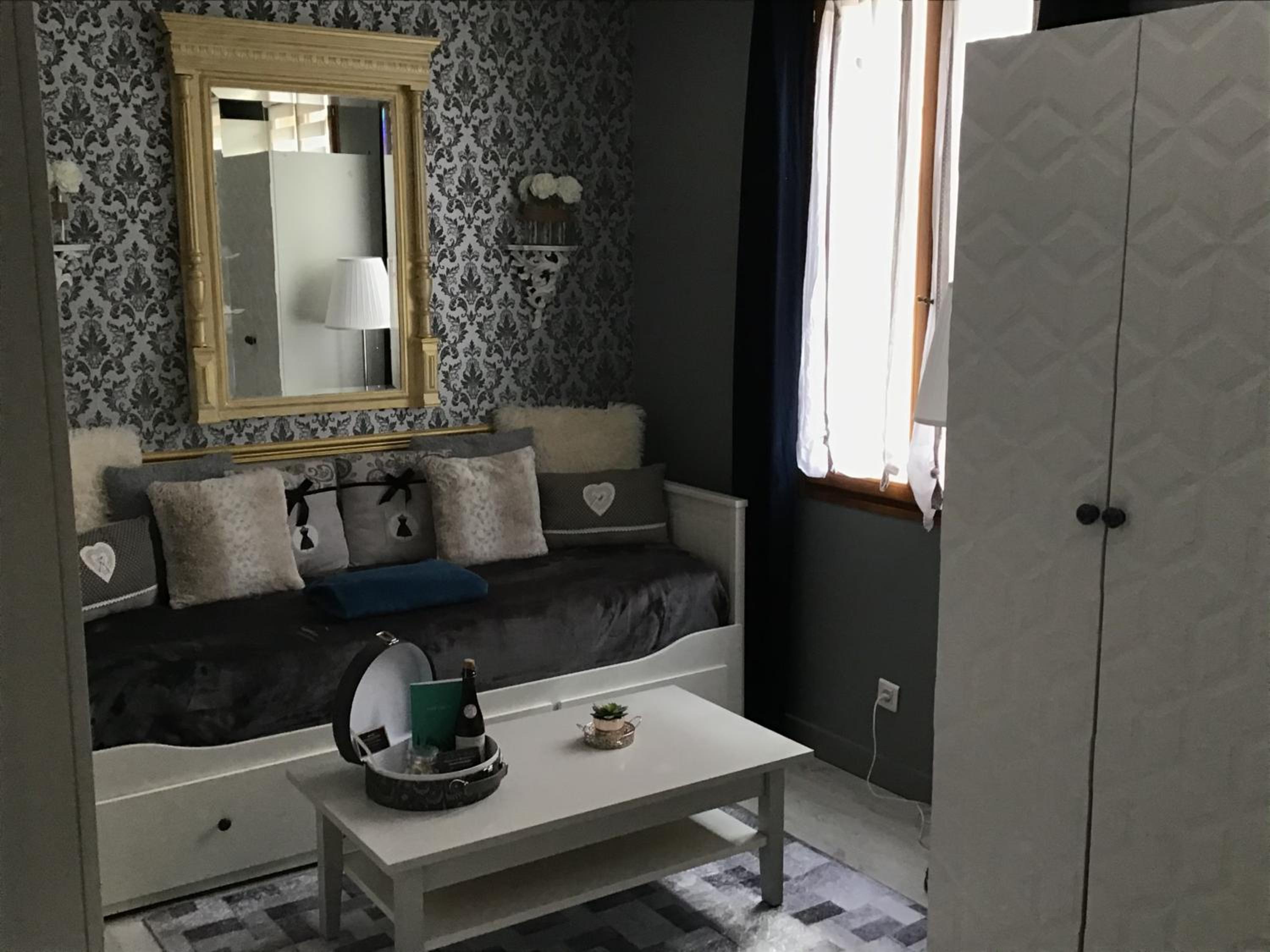 Appartement Médicis avec Garage