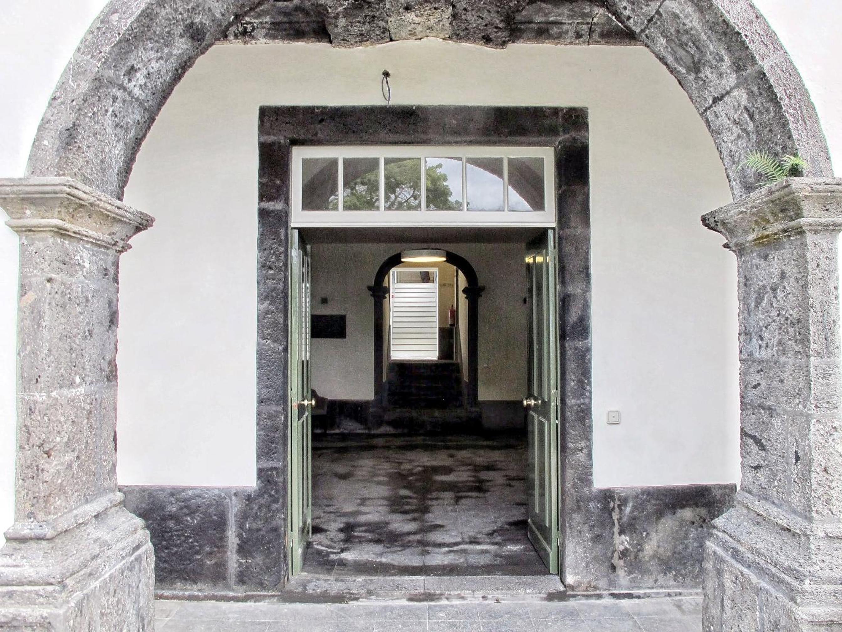 Azores Youth Hostels - Sao Miguel