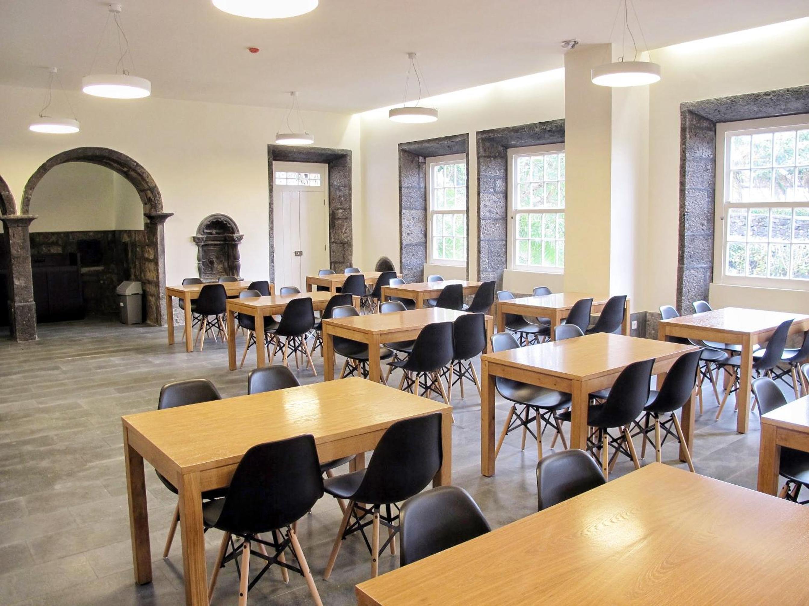 Azores Youth Hostels - Sao Miguel