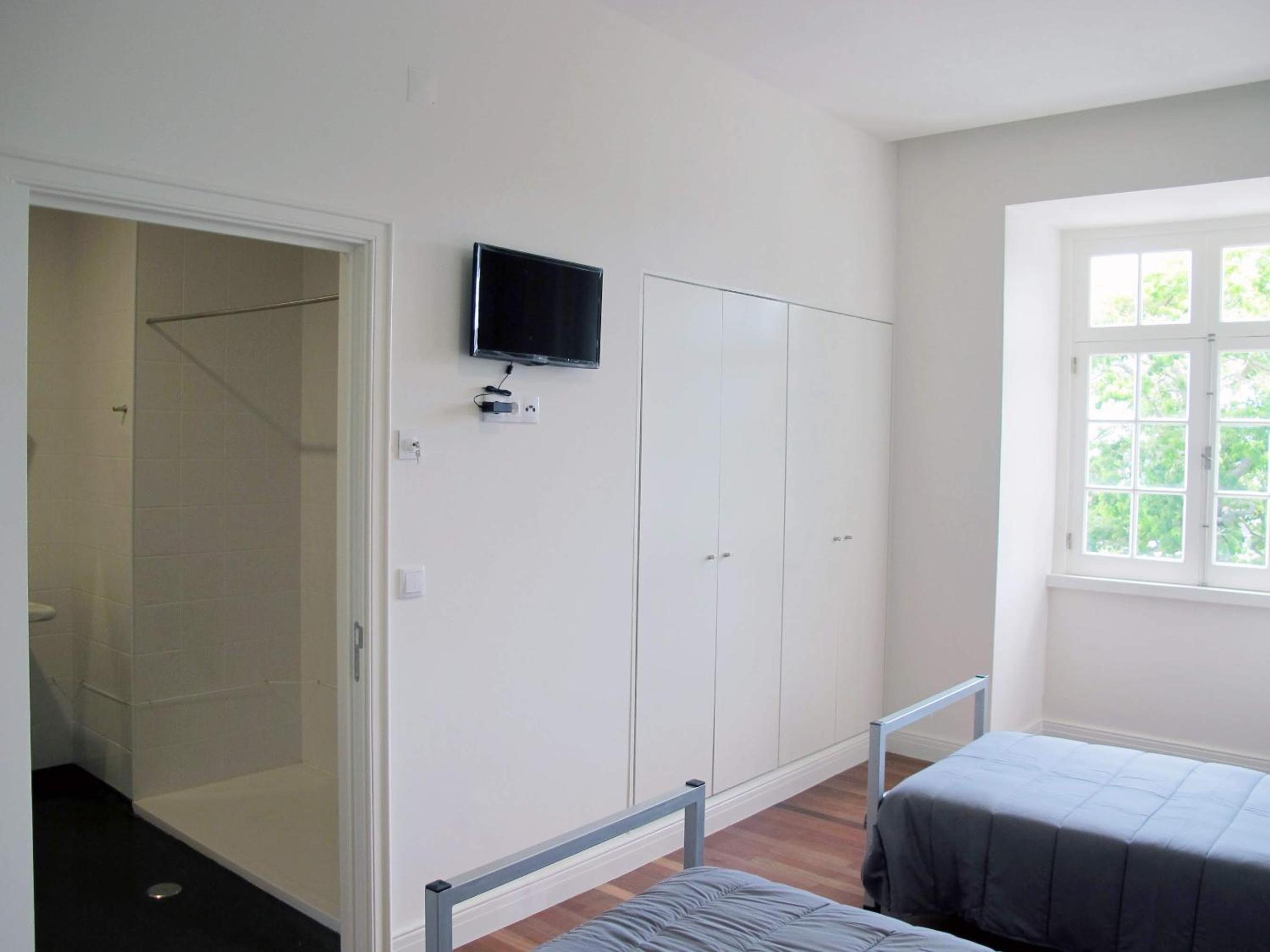 Azores Youth Hostels - Sao Miguel