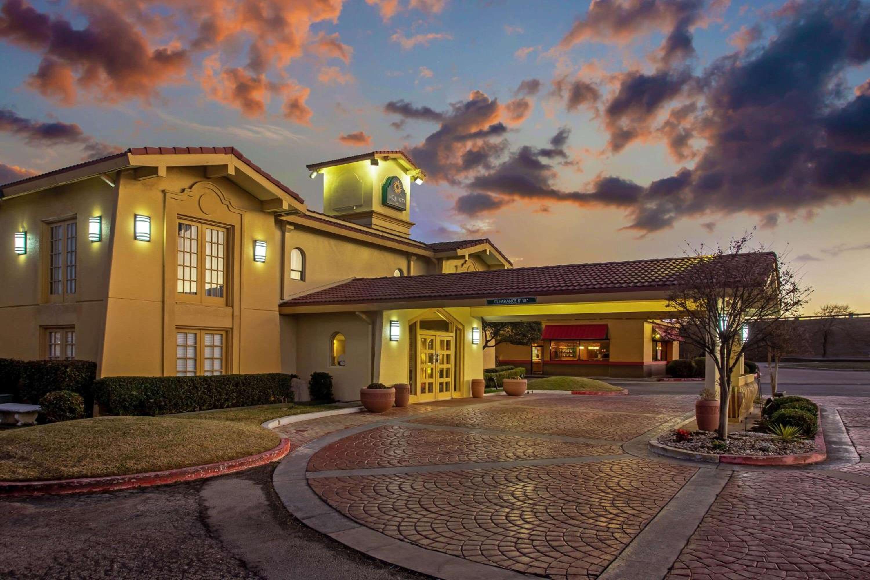 La Quinta Inn by Wyndham Killeen - Fort Hood view 3