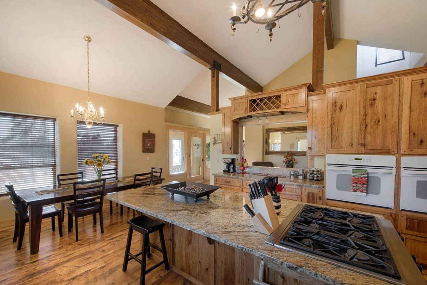 Broken Ridge Ranch by Casago McCall - Donerightmanagement view 5