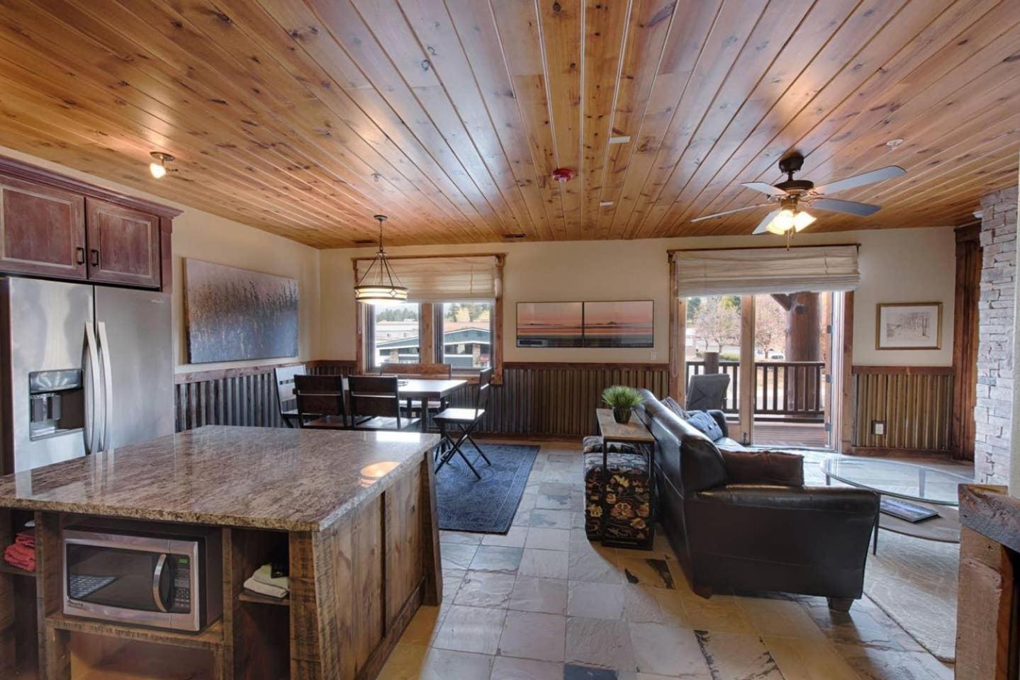 TimberCrest Downtown Lakeview Condo South by Casago McCall - Donerightmanagement