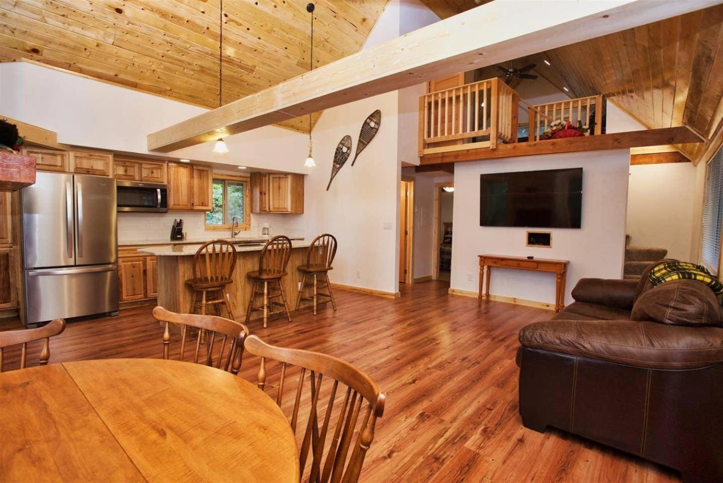 Carlson Cabin by Casago McCall - Donerightmanagement view 4