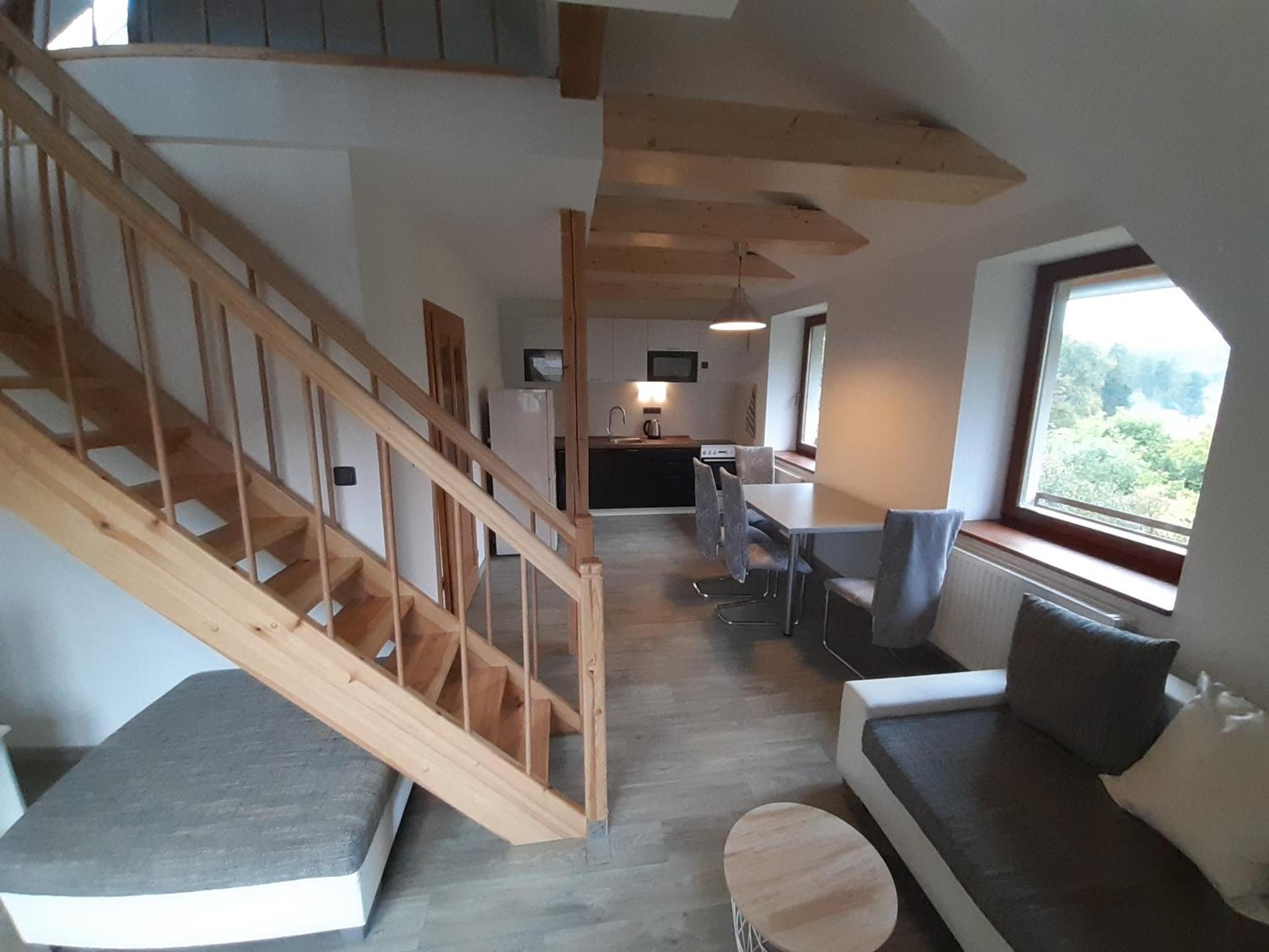 Ubytování Nad rybníkem Nová Říše - apartmán Západ view 5