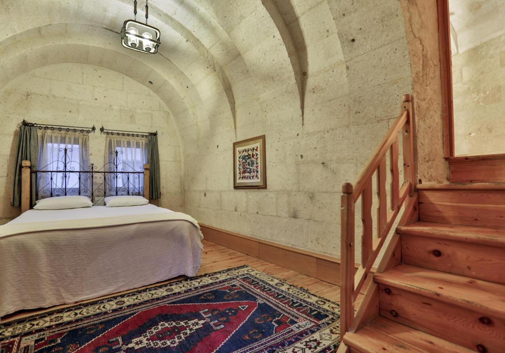 Kookaburra Hotel - Image 23