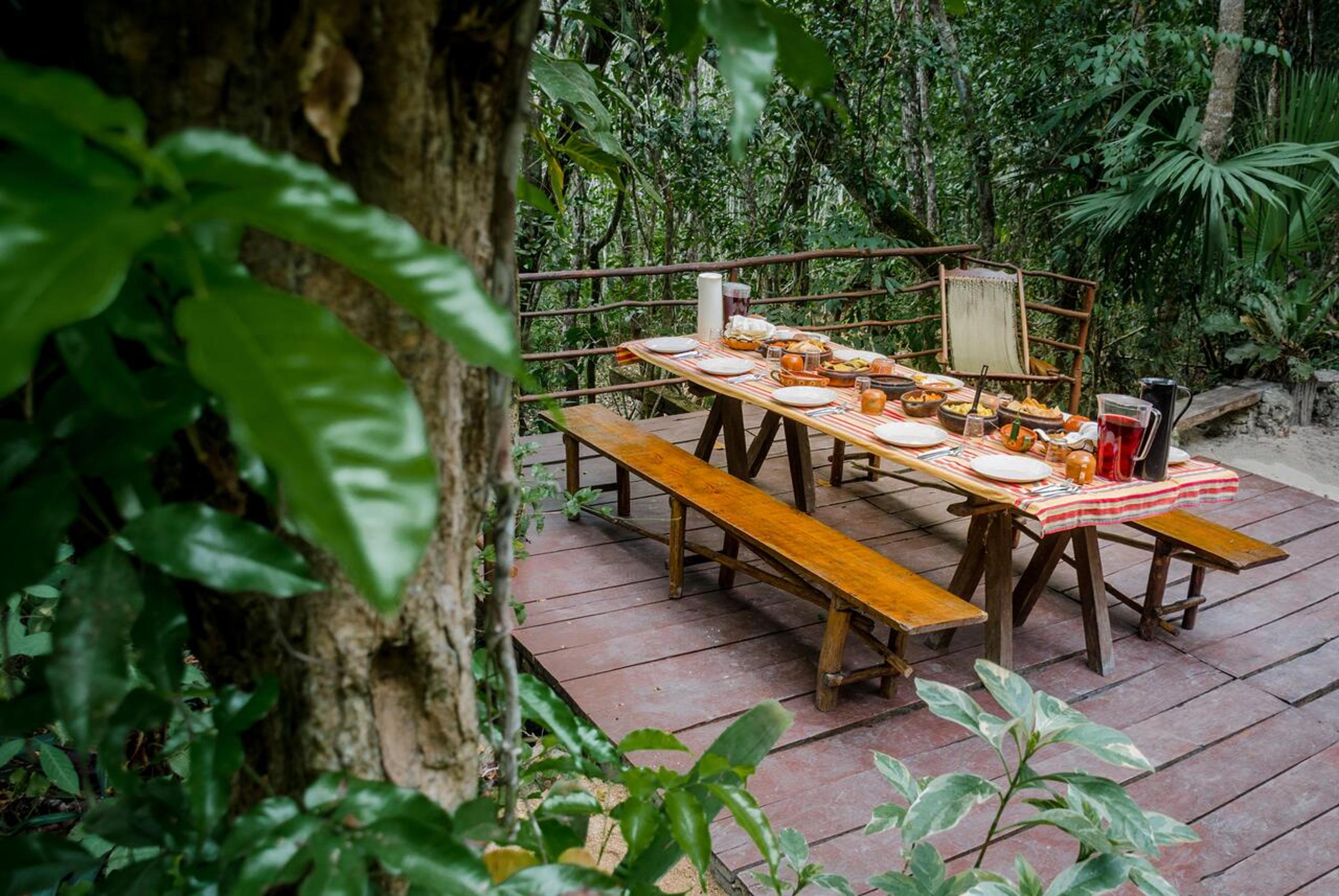dining
