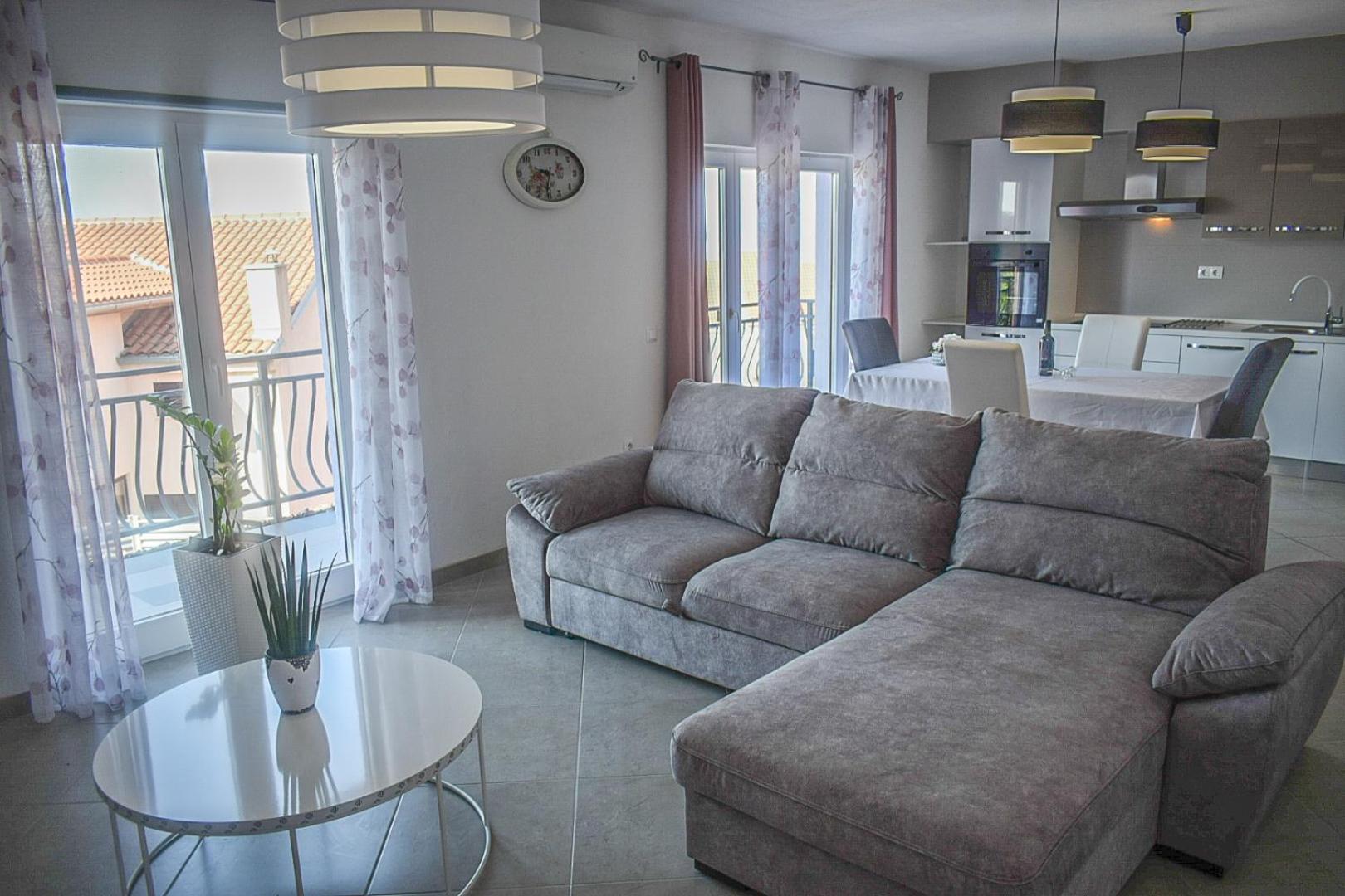 Apartments Villa Lili view 4