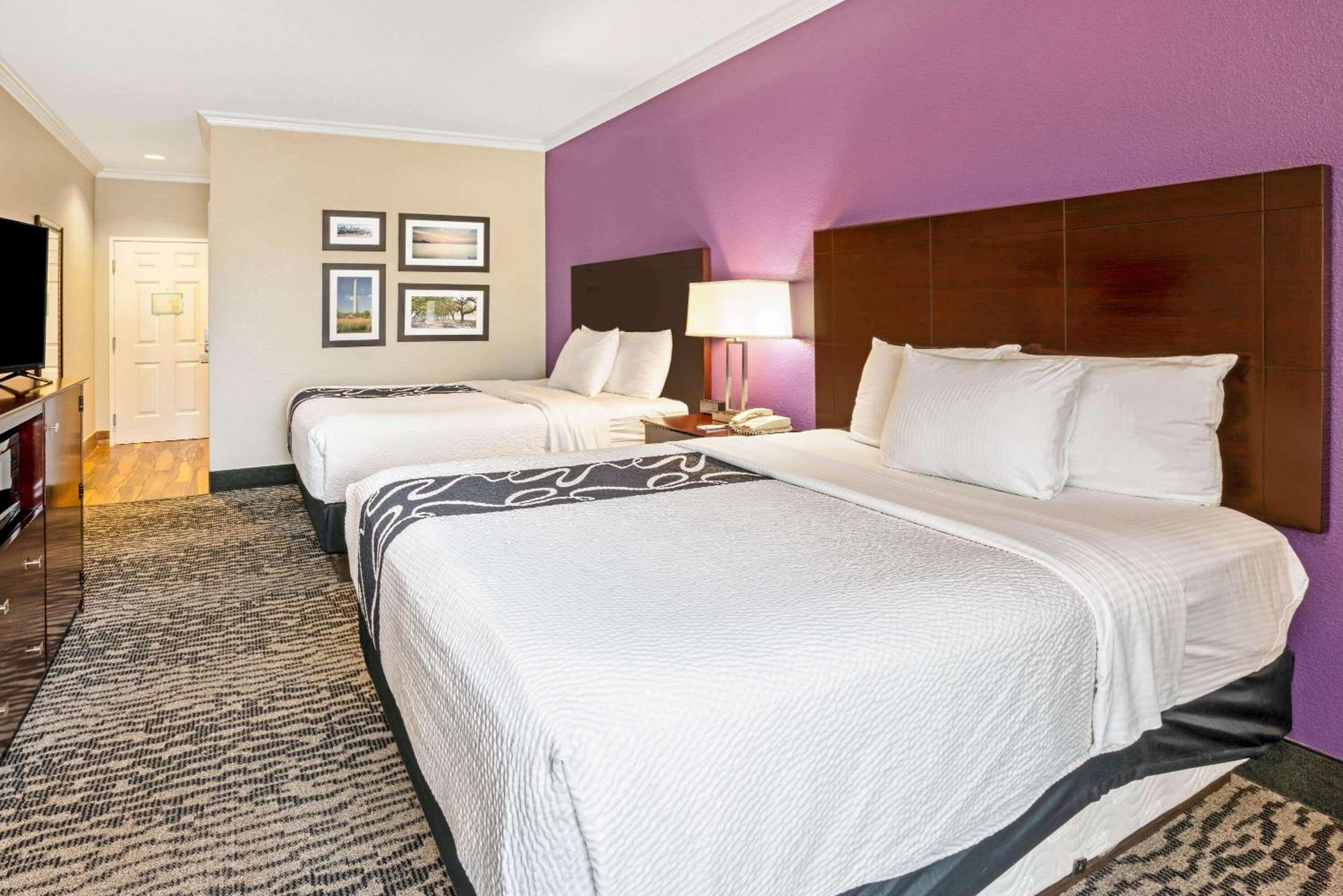 La Quinta by Wyndham Houston - Magnolia - Property Image 38