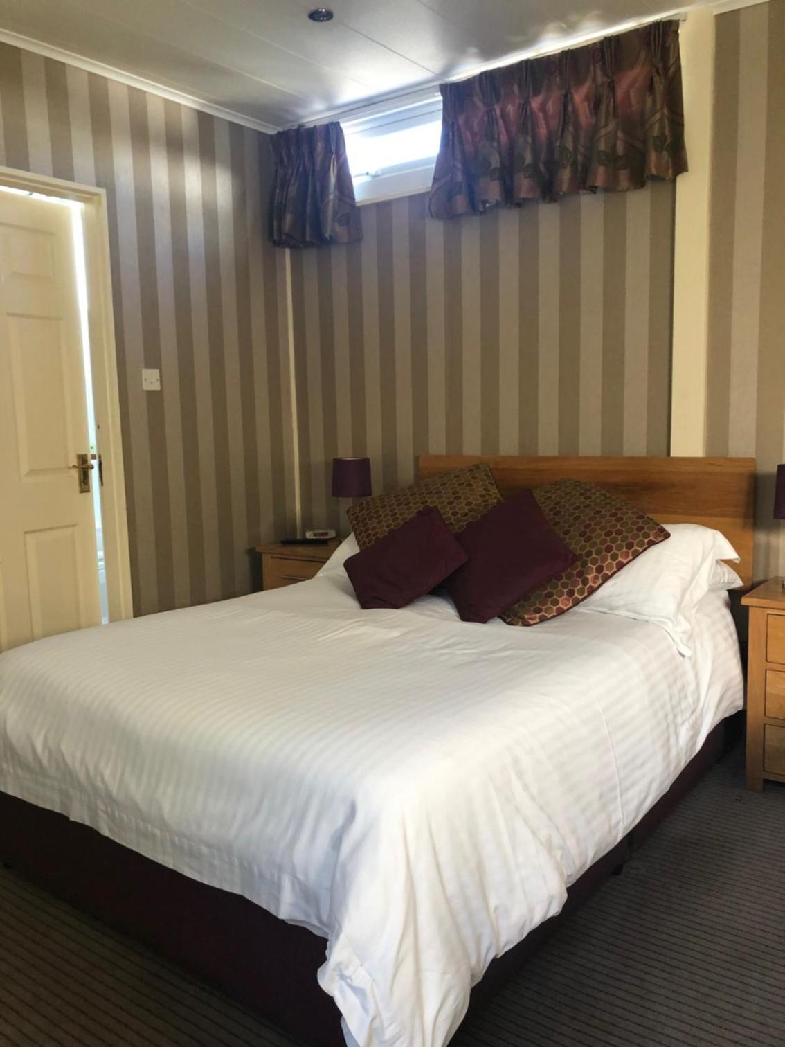 The Dog & Partridge Country Inn