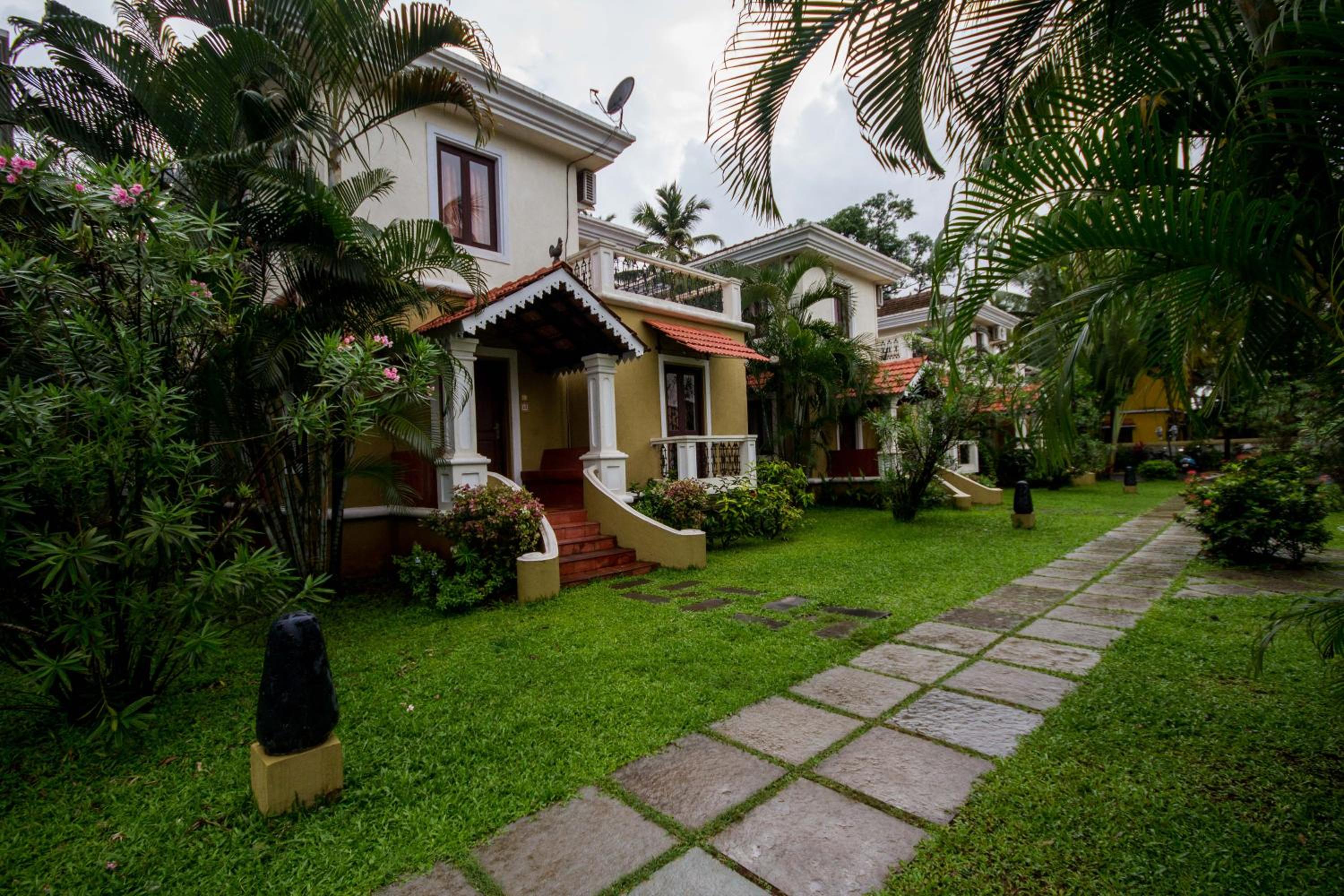 Villa 15 WSN, Parra- 3BHK Pool View view 2
