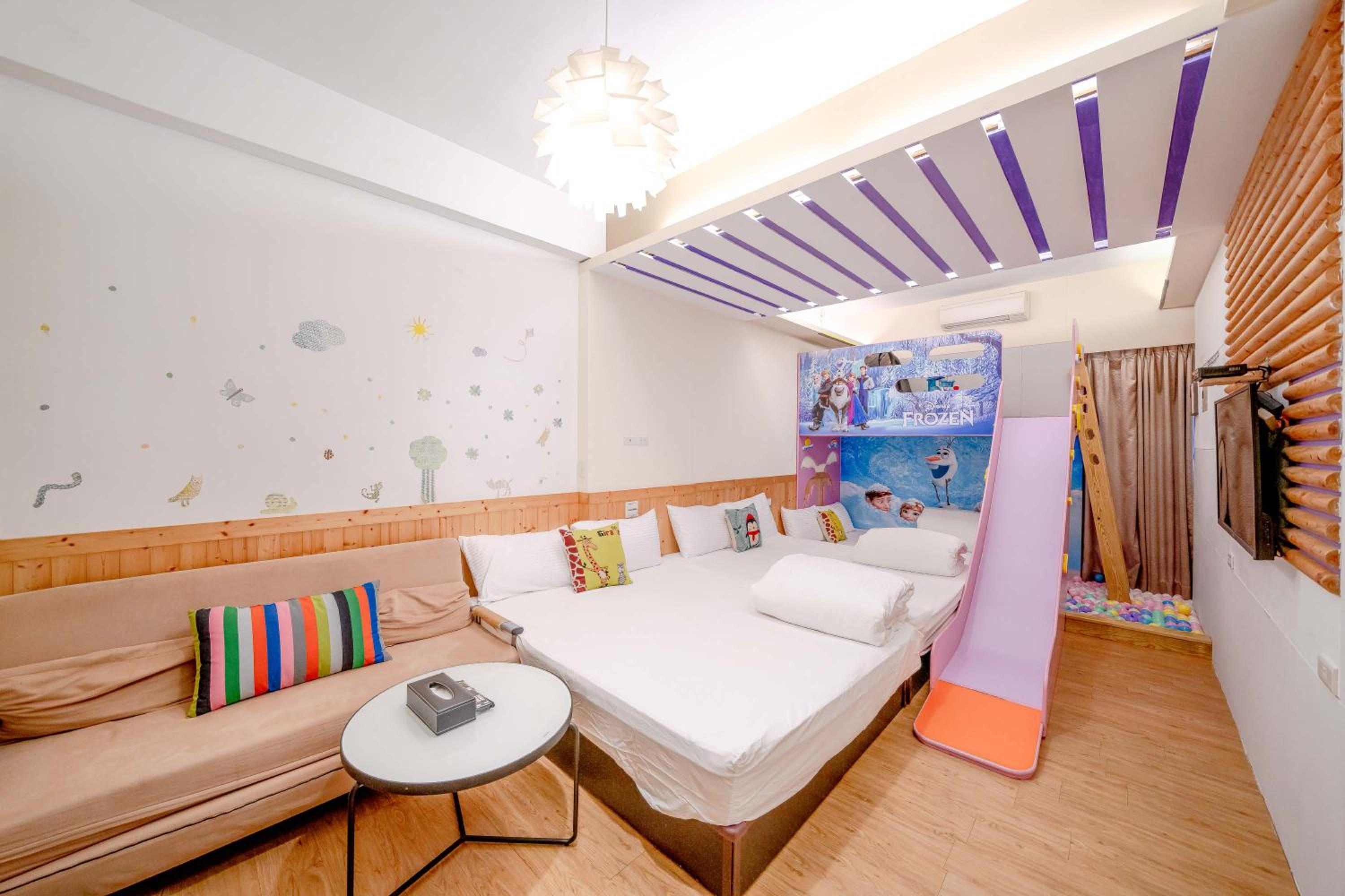 羅東夜市寶貝屋baby house view 2