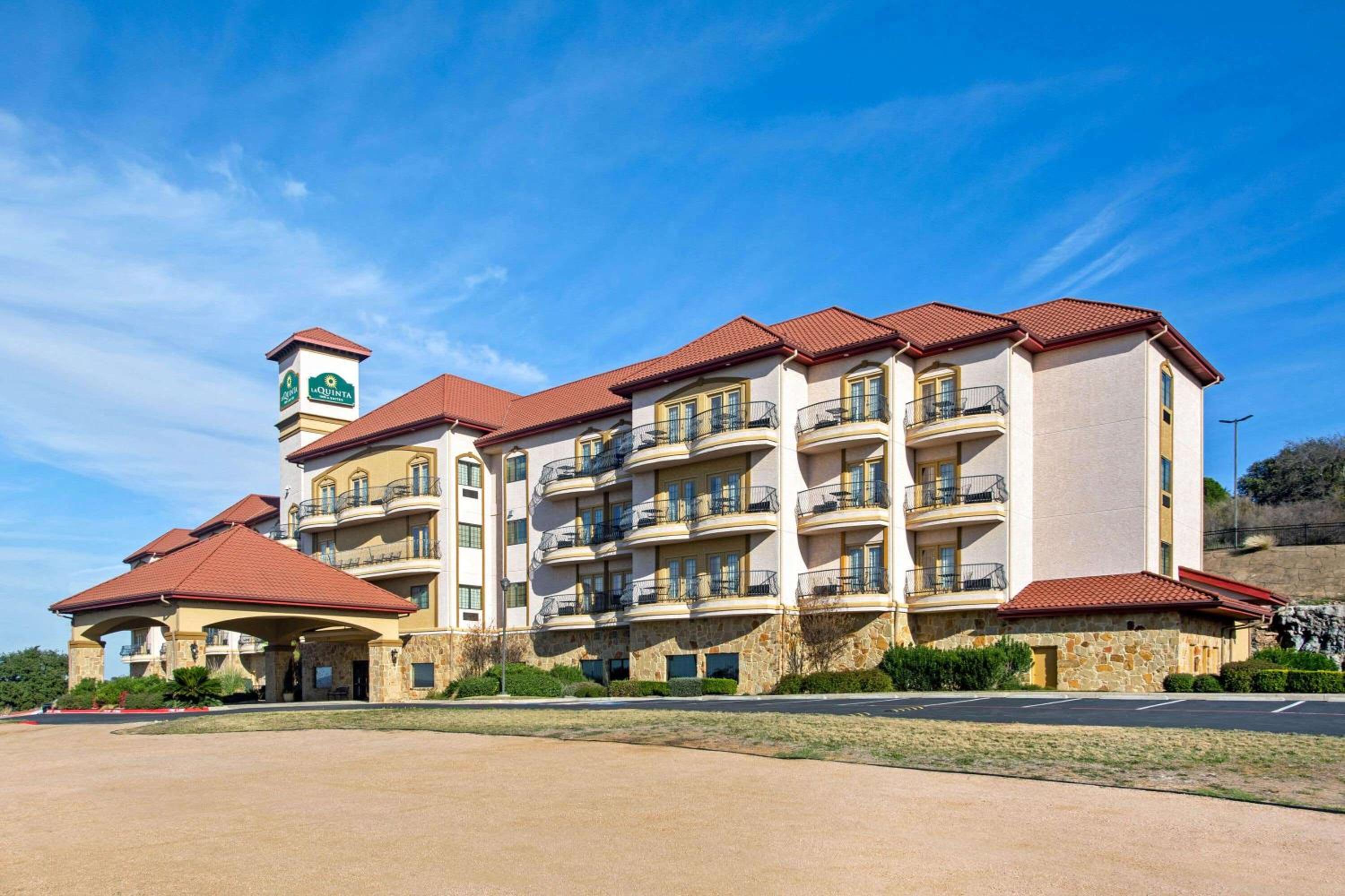 Marble Falls Vacations - La Quinta by Wyndham Marble Falls - Property Image 63