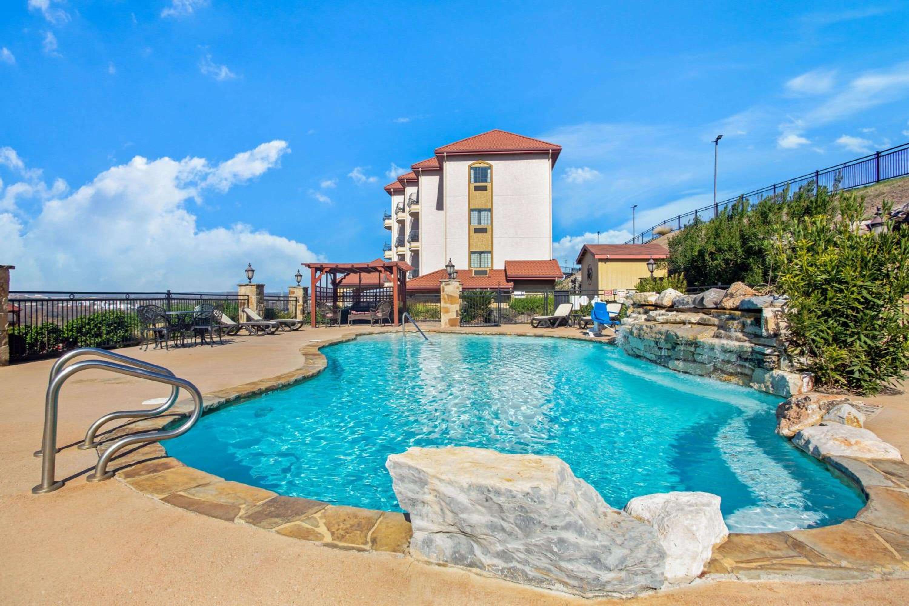 Marble Falls Vacations - La Quinta by Wyndham Marble Falls - Property Image 61