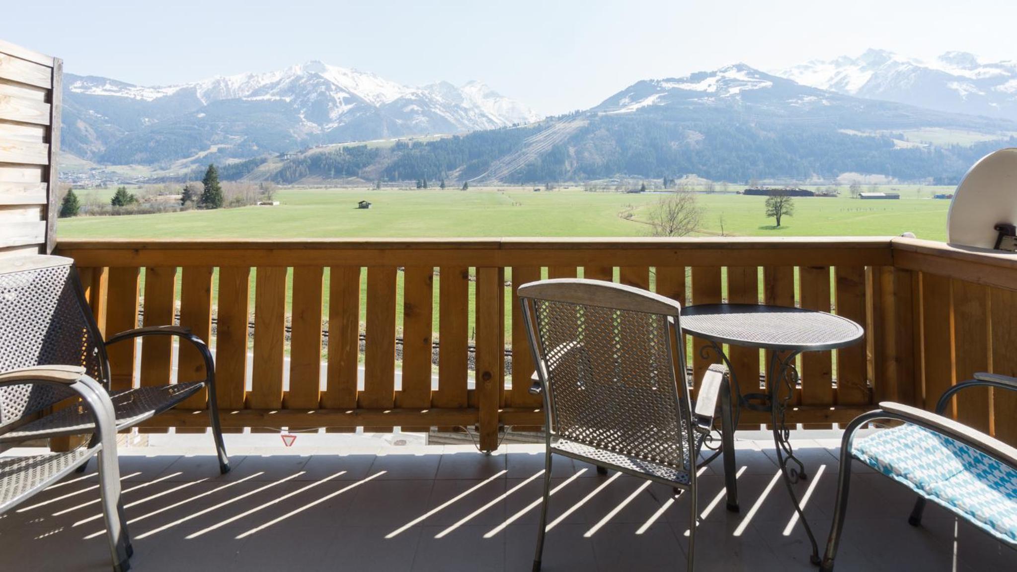 Praga Apartments & Restaurant Zell am See-Kaprun