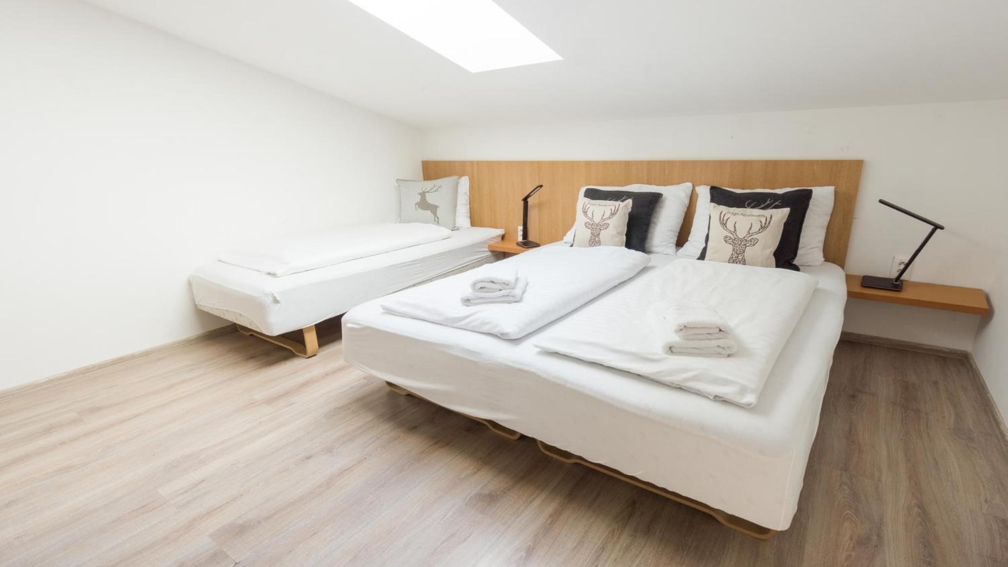 Praga Apartments & Restaurant Zell am See-Kaprun