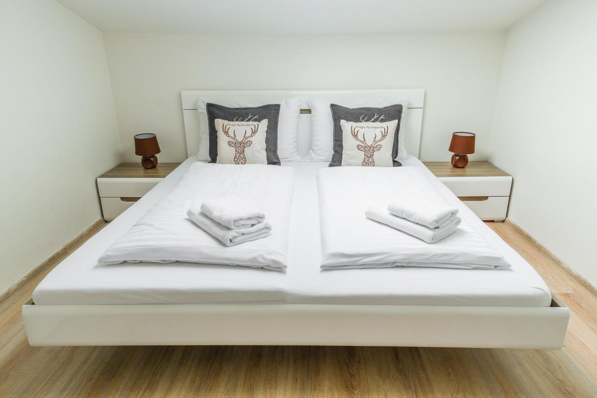 Praga Apartments & Restaurant Zell am See-Kaprun