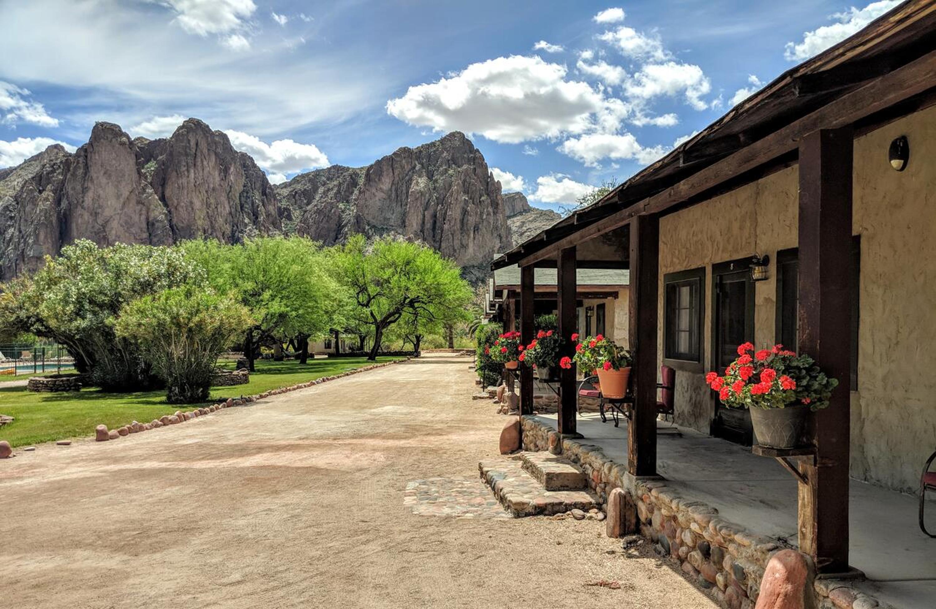 Saguaro Lake Ranch
