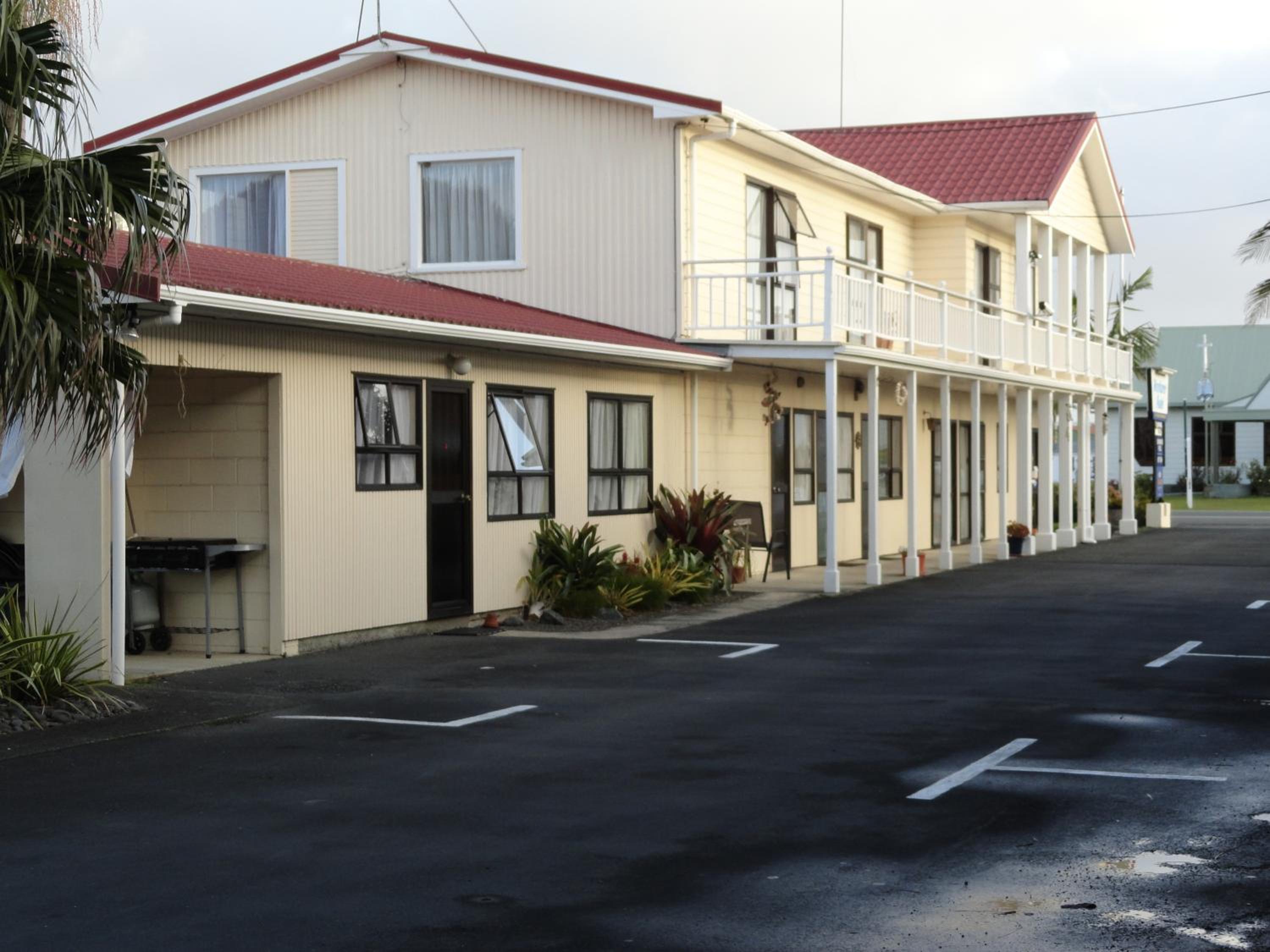 Wayfarer Motel