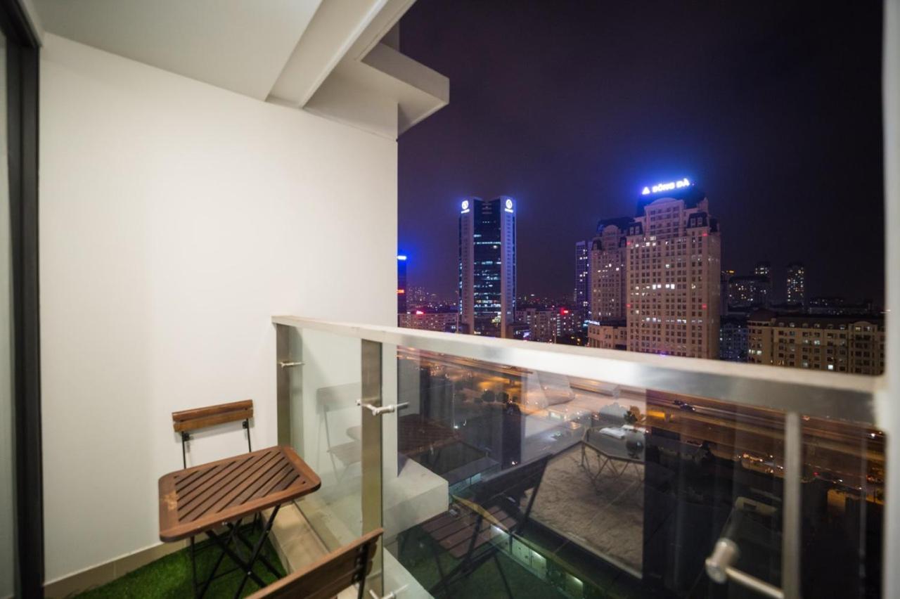 BOM HOMES- VINHOMES SKYLAKE- SERVICE APARTMENt
