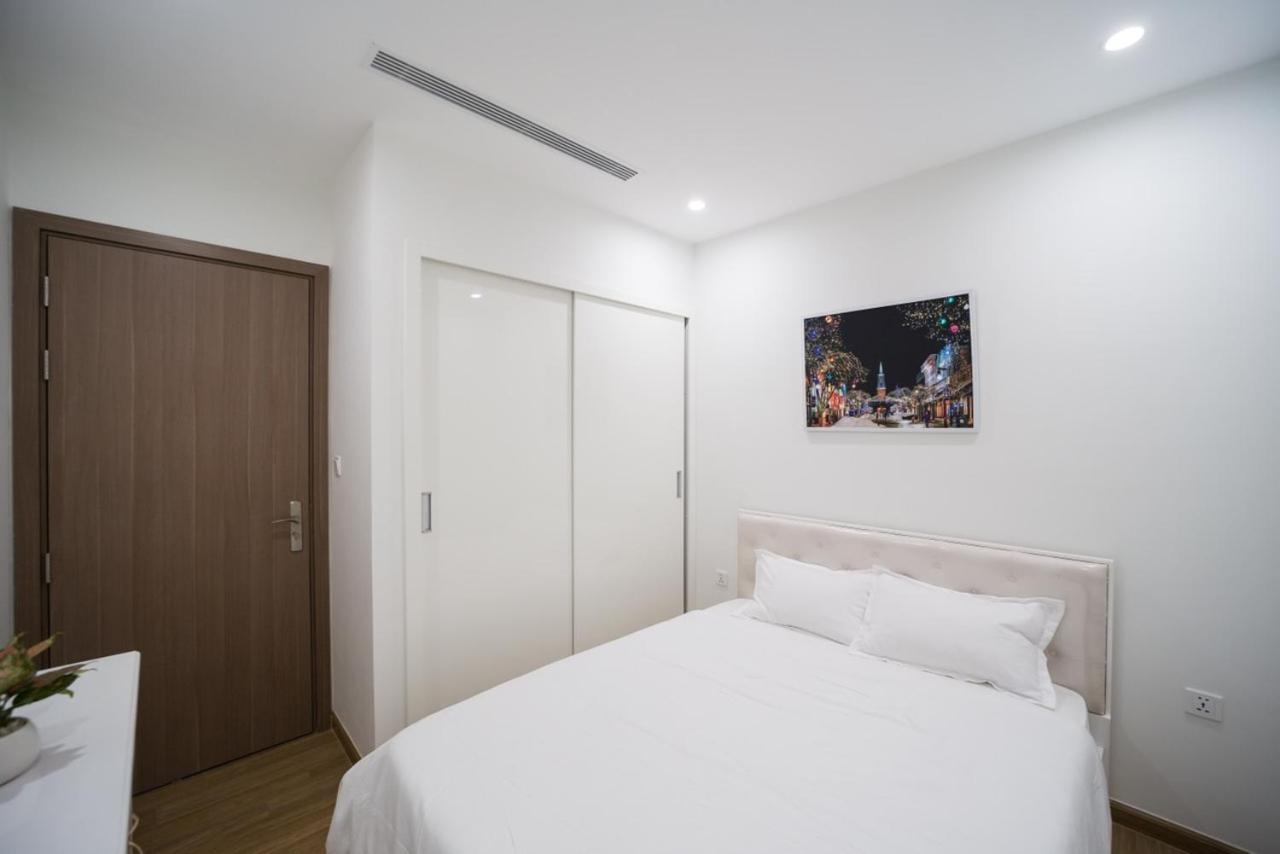 BOM HOMES- VINHOMES SKYLAKE- SERVICE APARTMENt
