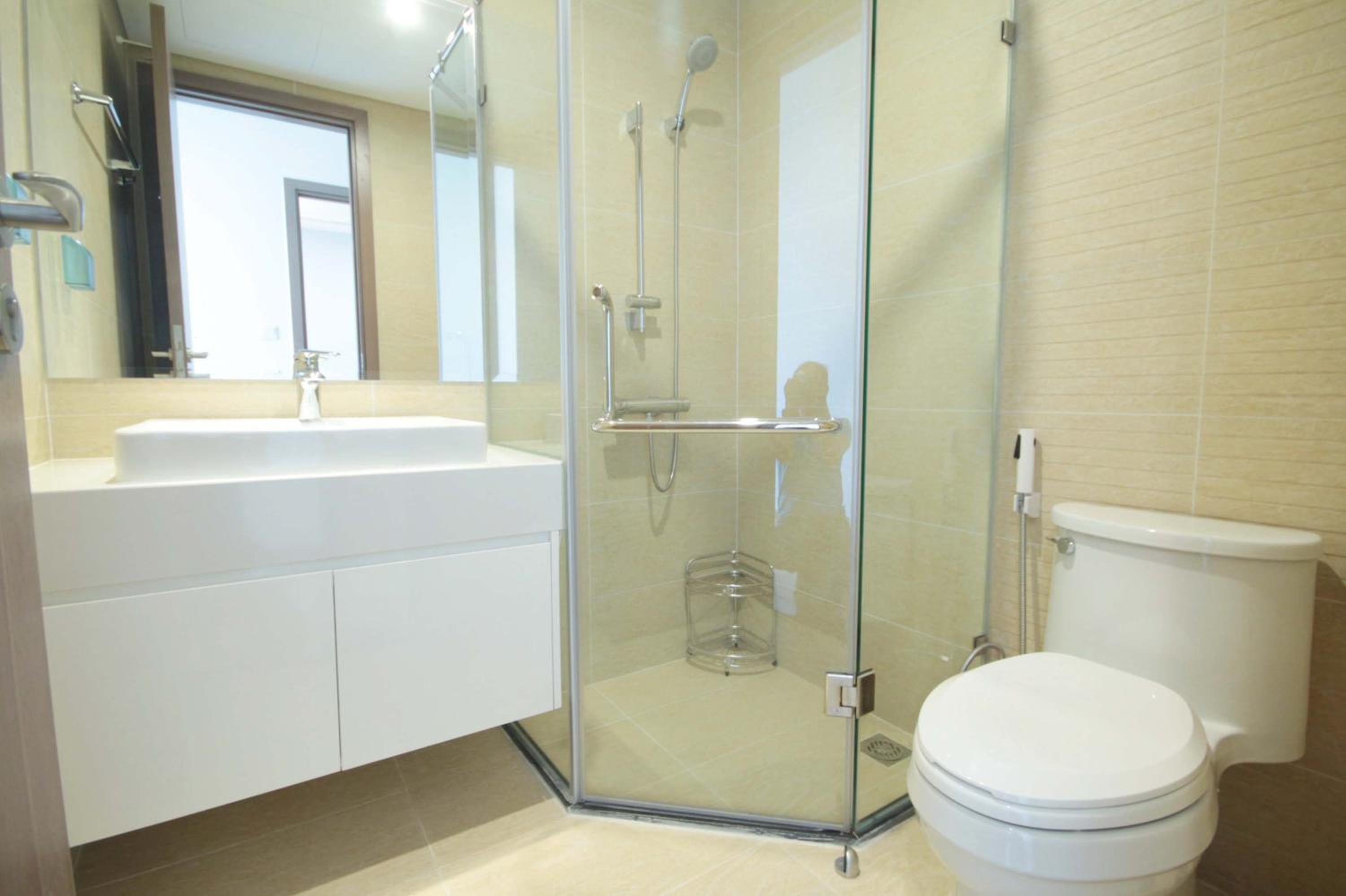 BOM HOMES- VINHOMES SKYLAKE- SERVICE APARTMENt
