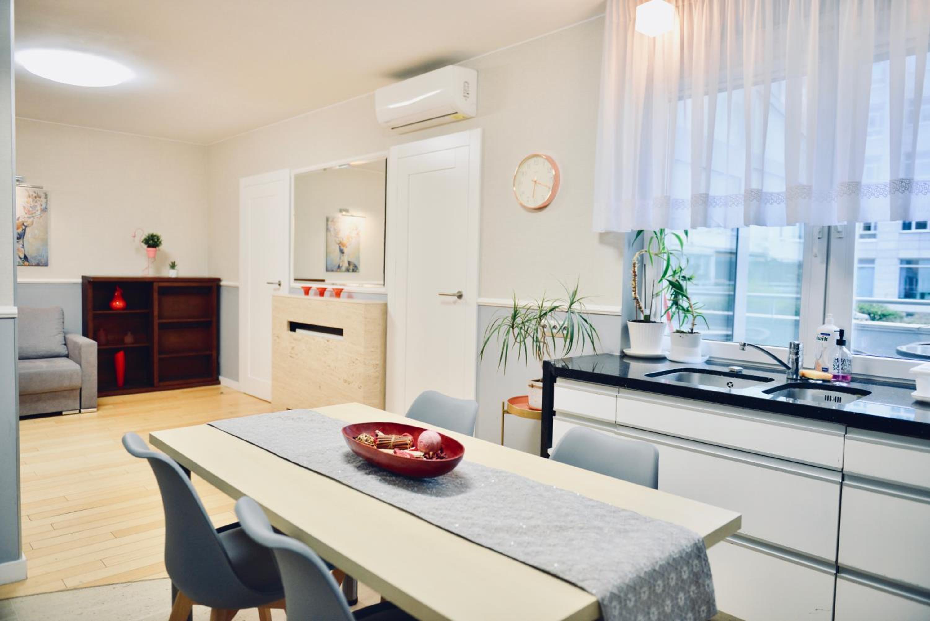 JessApart– Babka Tower Apartment