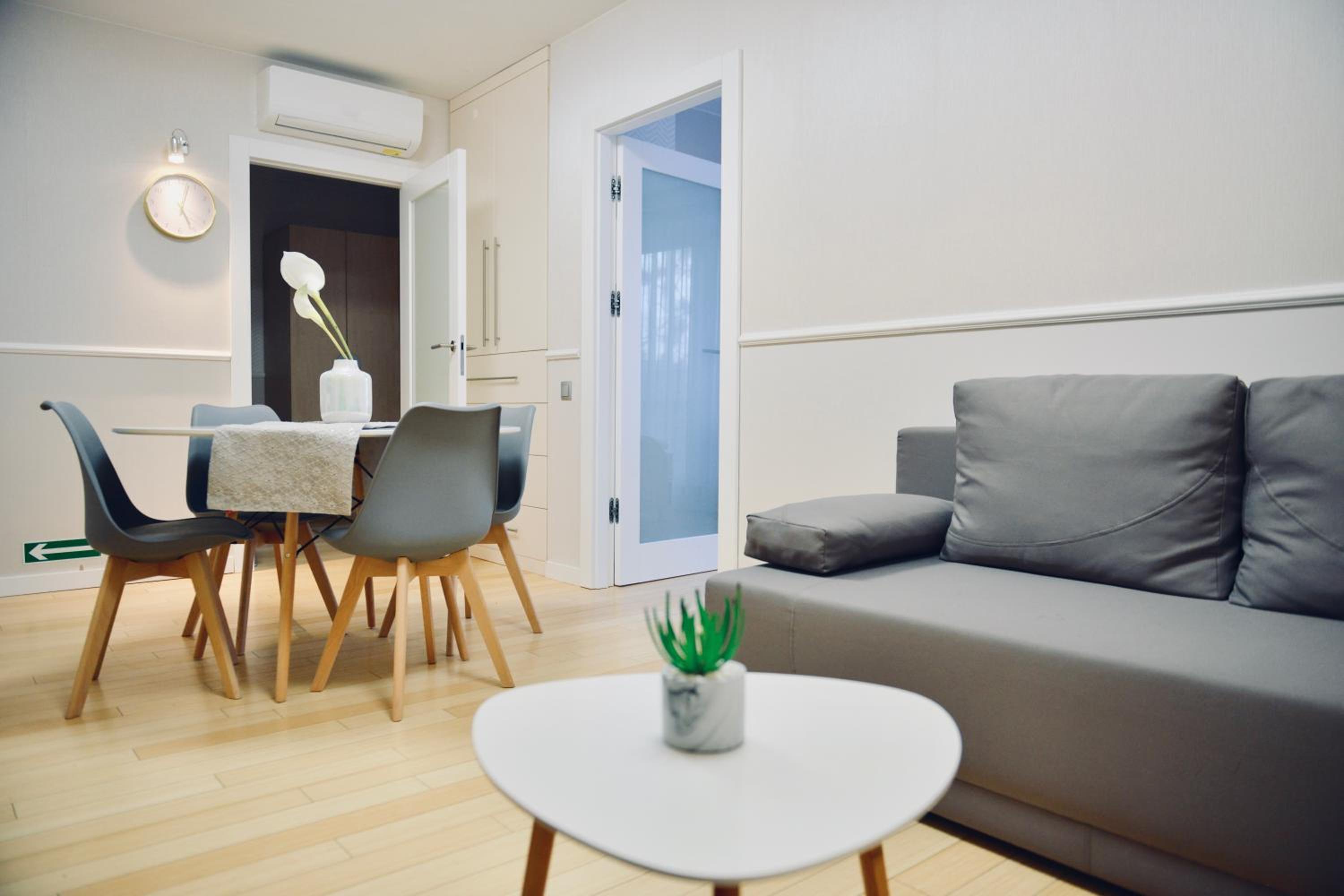 JessApart– Babka Tower Apartment