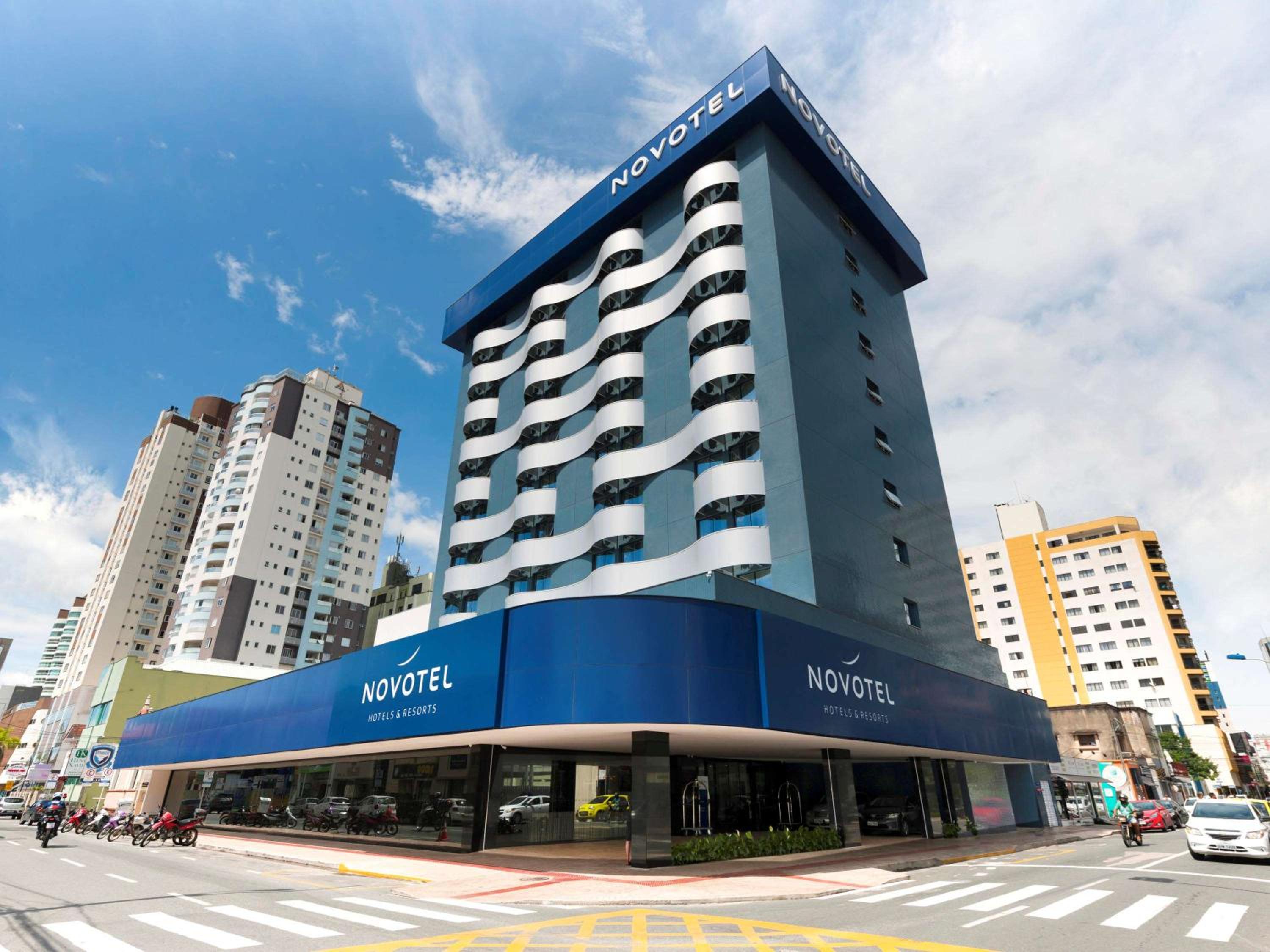 Hotel Novotel Itajai - Image 1