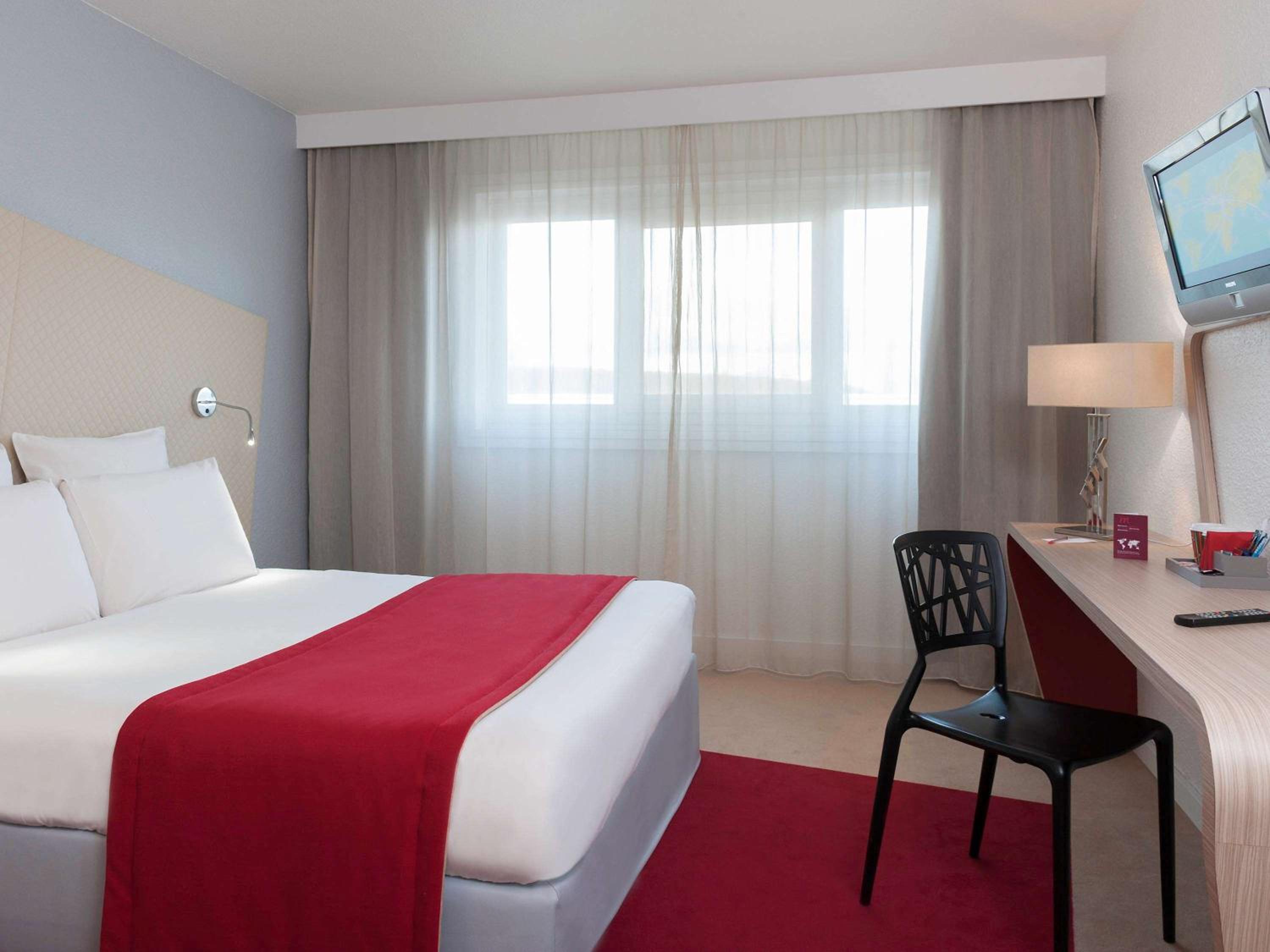 Le Blanc-Mesnil Vacations - Mercure Paris Le Bourget Aeroport - Property Image 4