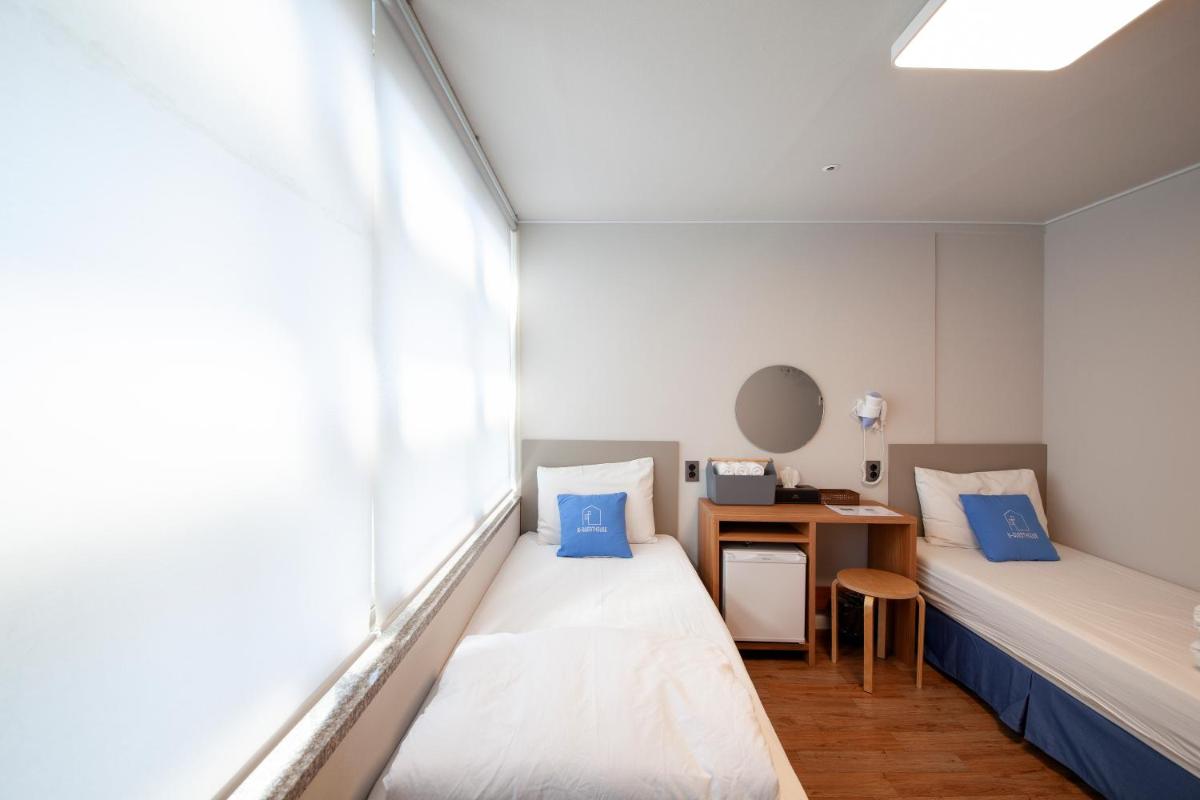 K-Grand Hostel Dongdaemun