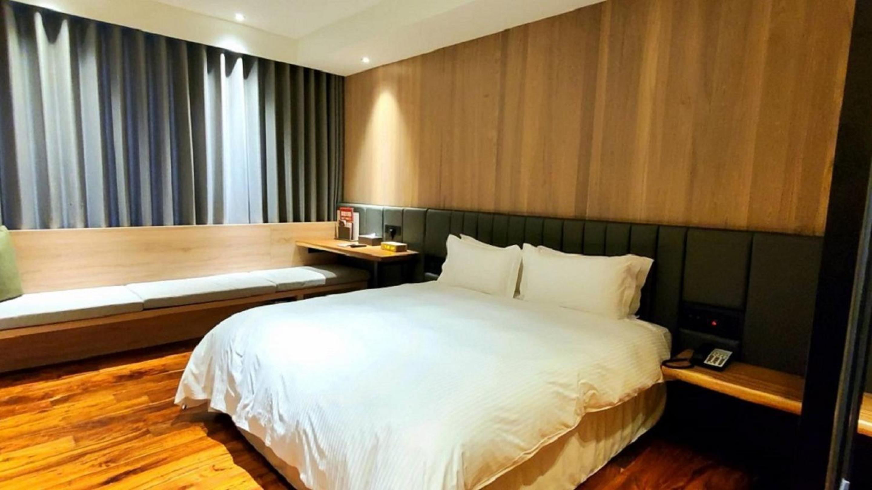 JSL hotel
