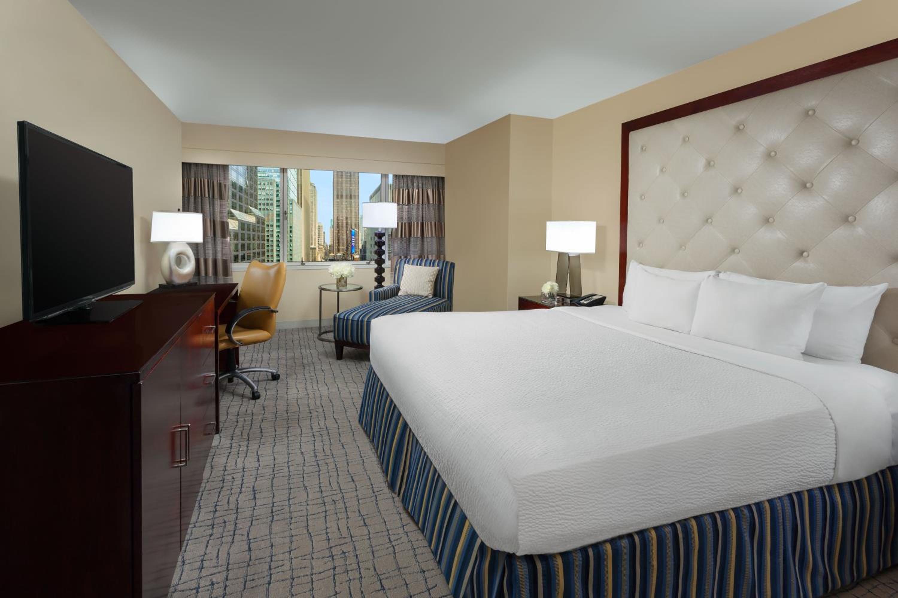 Crowne Plaza Times Square Manhattan, an IHG Hotel-3