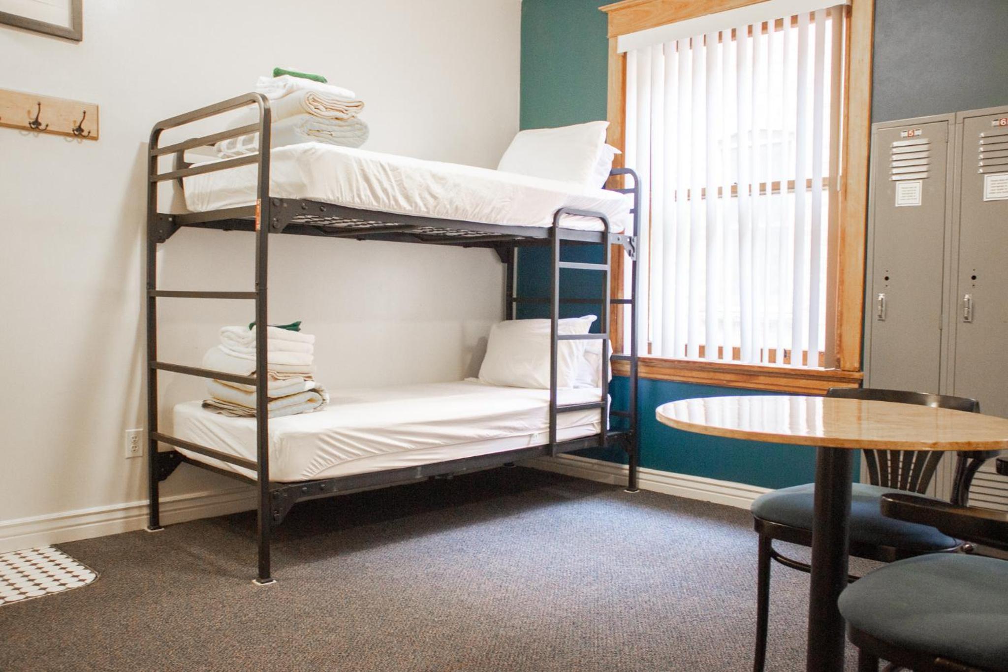 11th Avenue Hostel