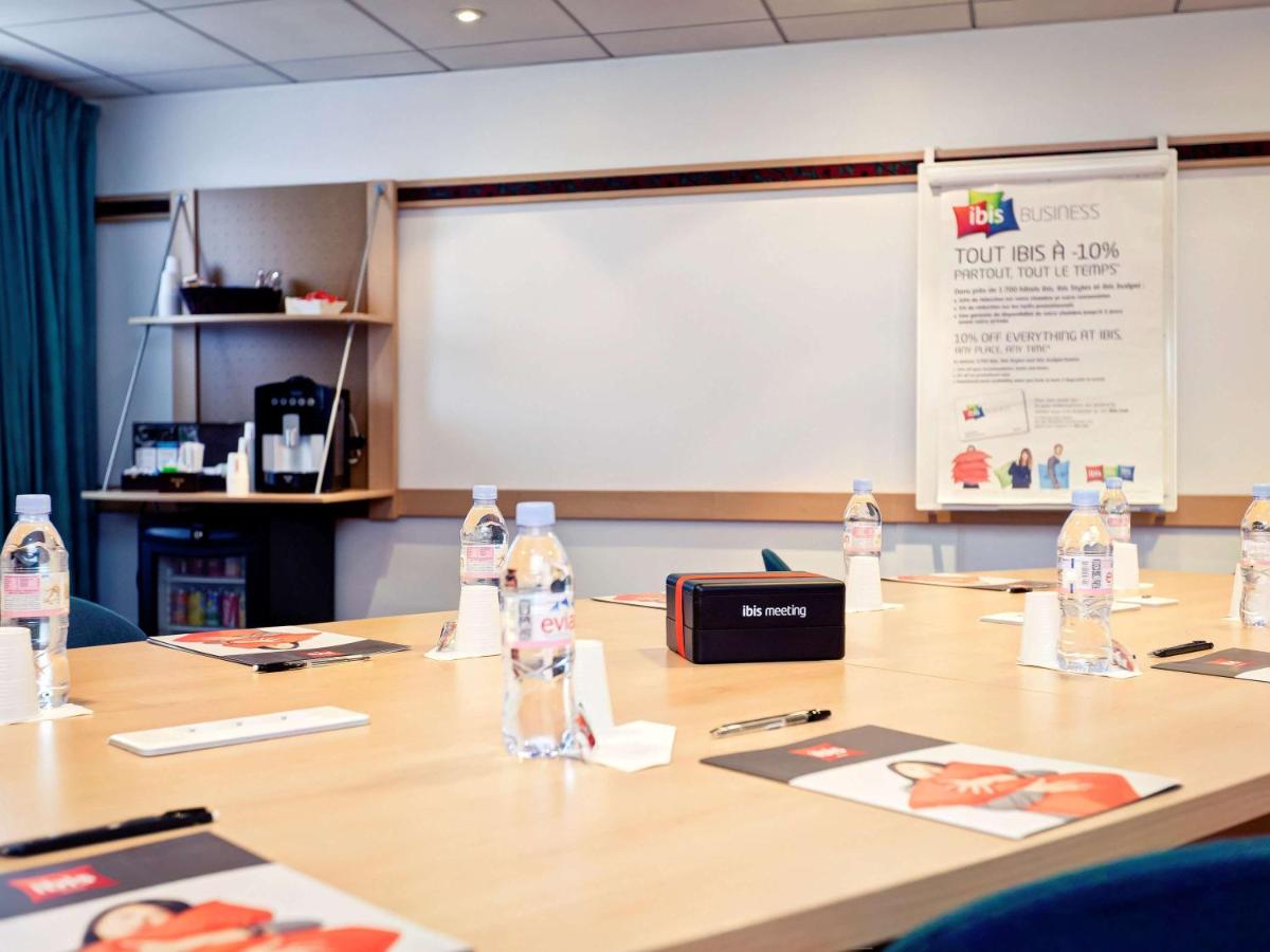 meeting room