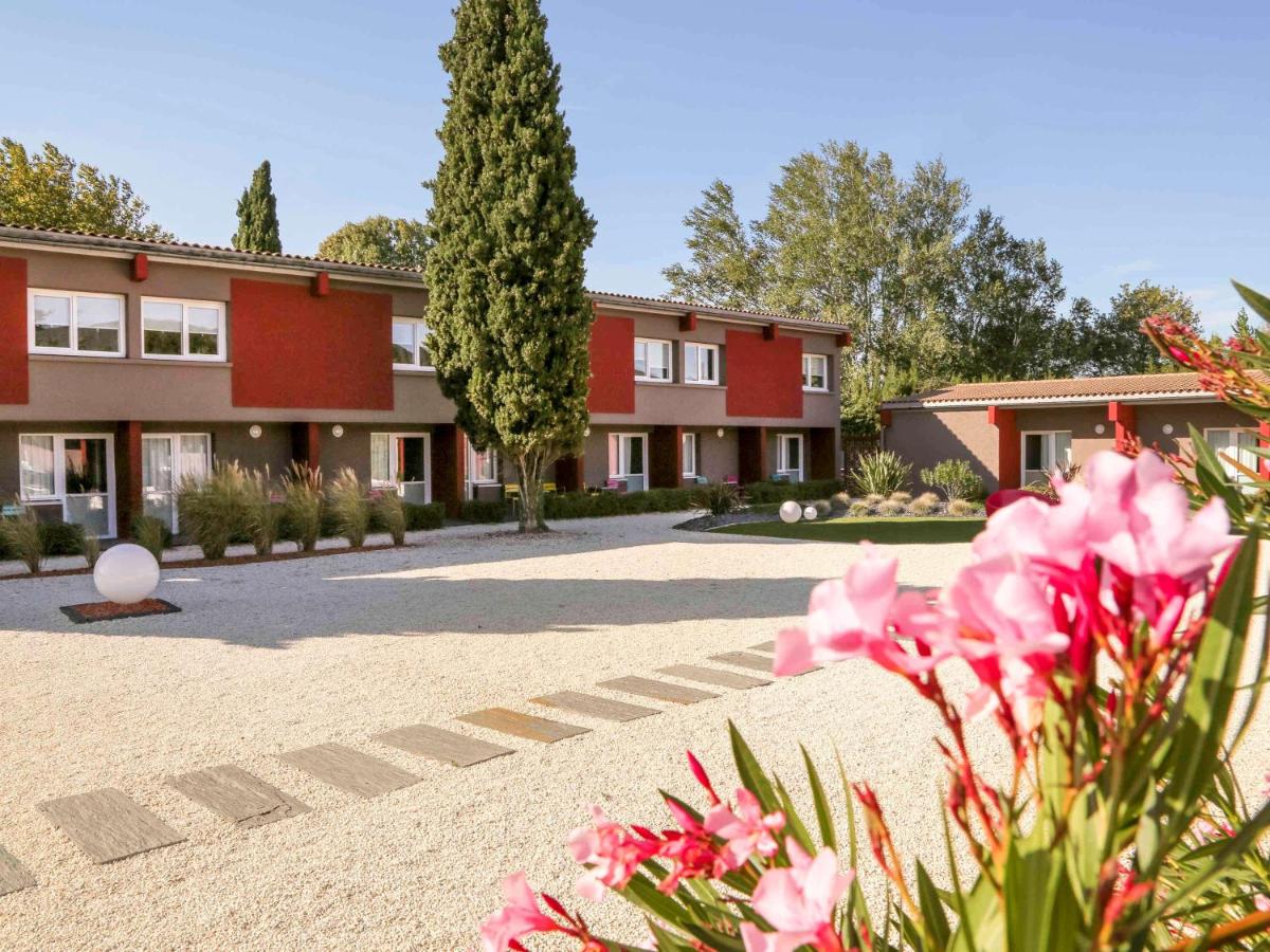 hotel building