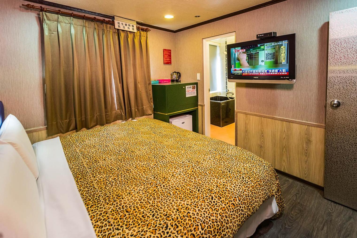 Dealer Hotel