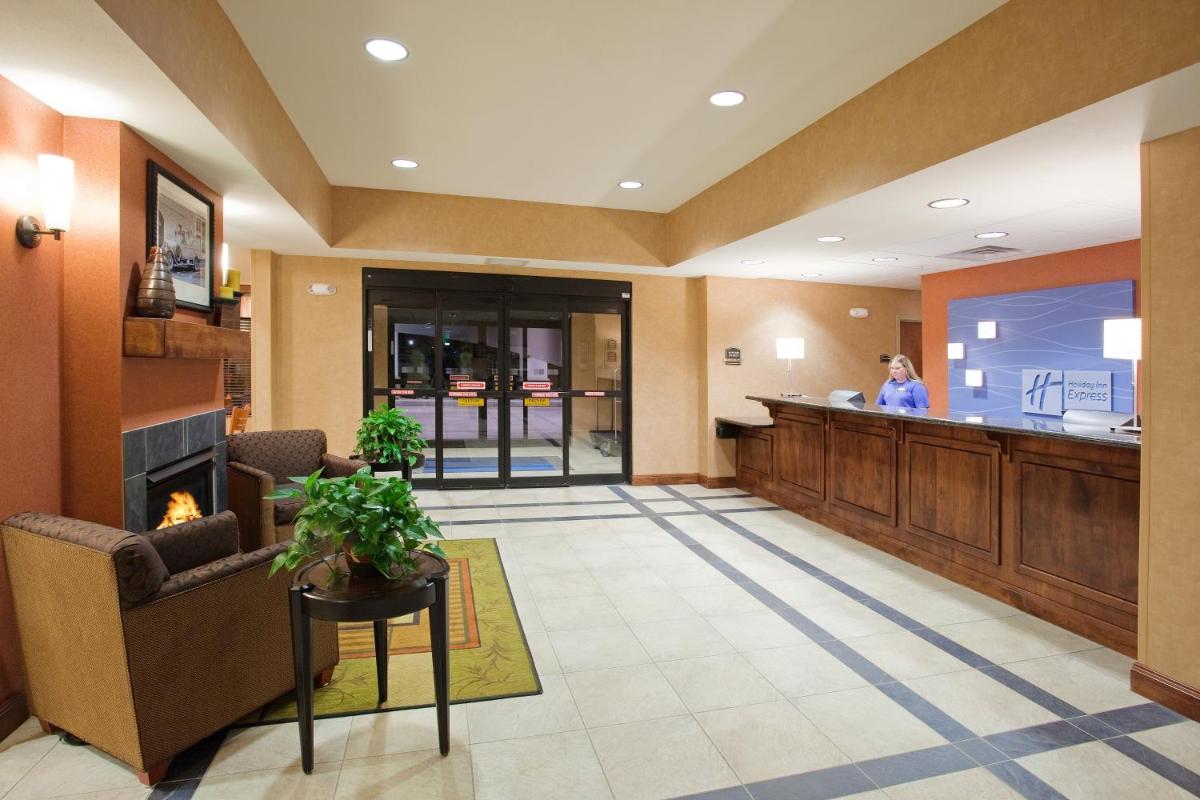 hotel reception