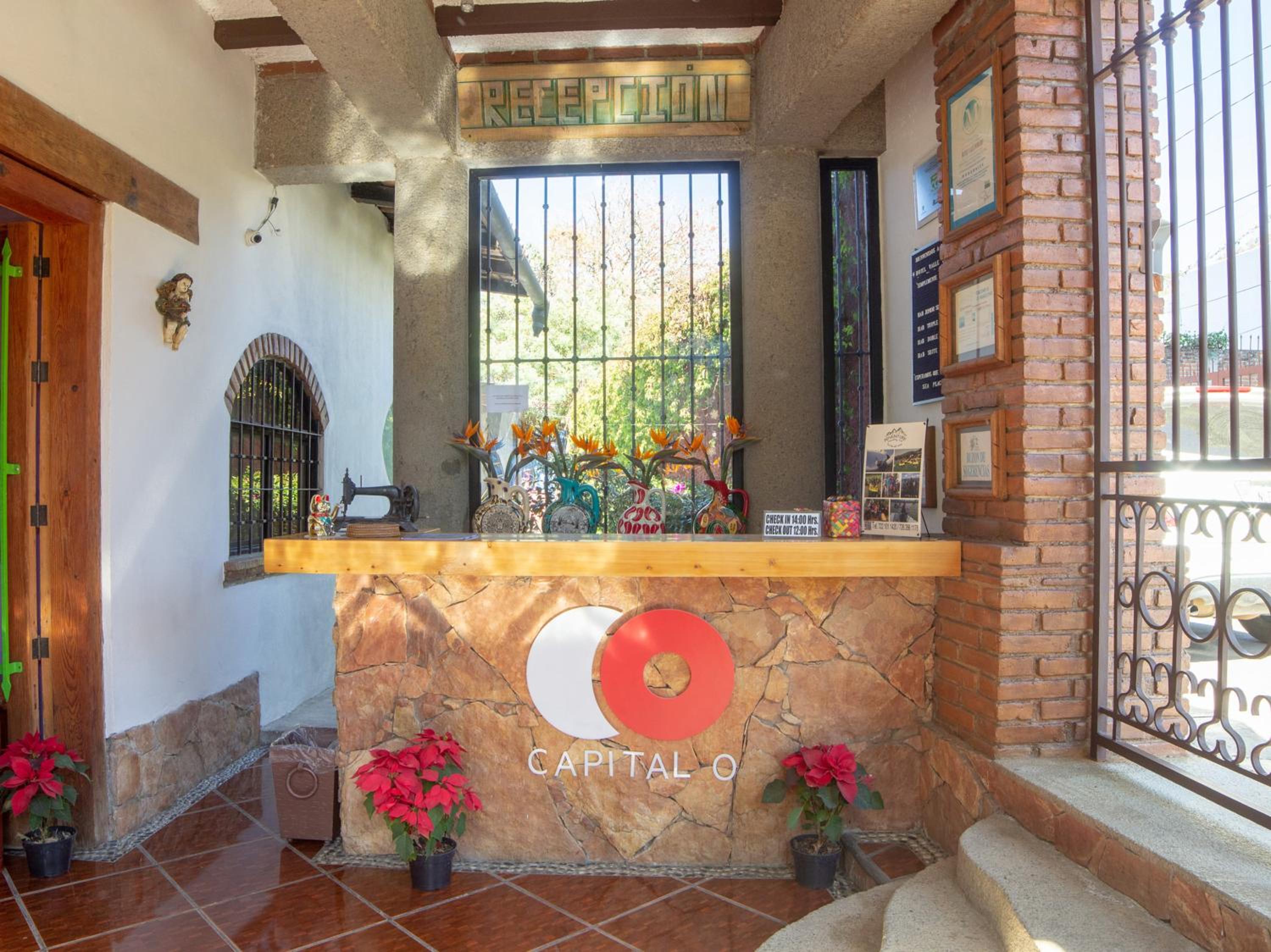 Lobby & Reception