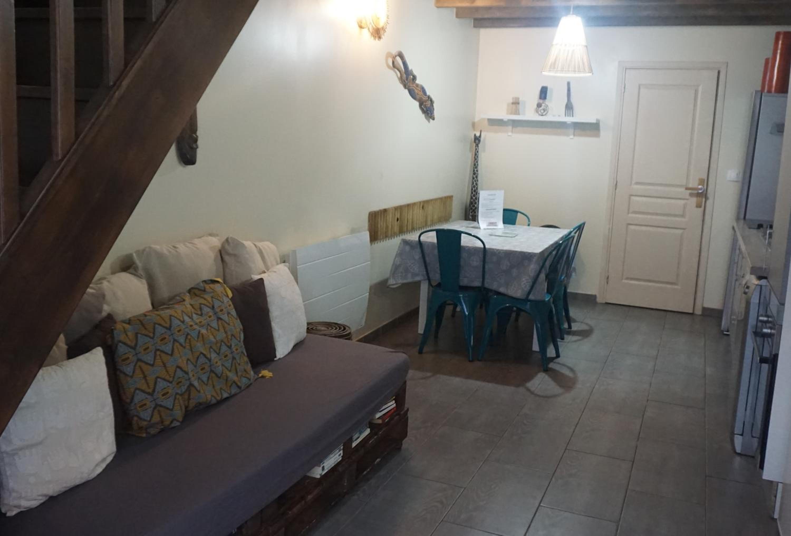 Les Gîtes du Monde , Appartements 2 chambres- 4 lits simples modulables en lits doubles view 5