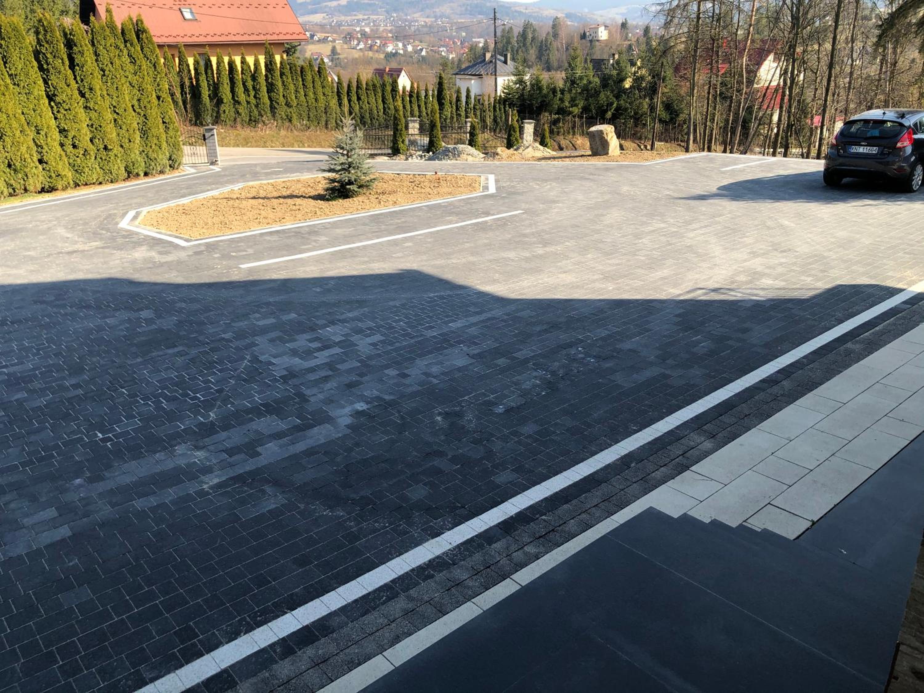 Silver Residence view 2