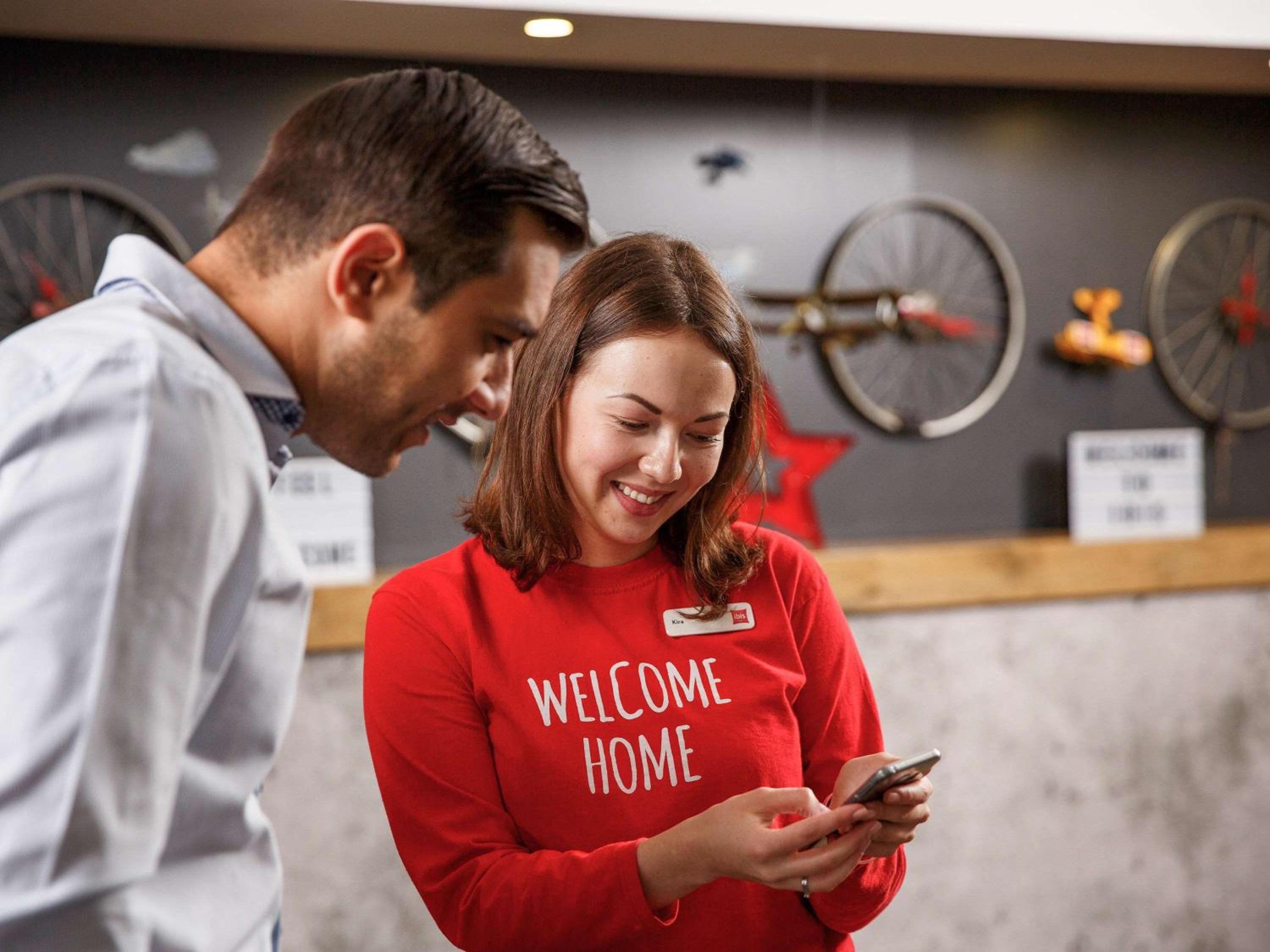 Luton Vacations - Ibis London Luton Airport - Property Image 2