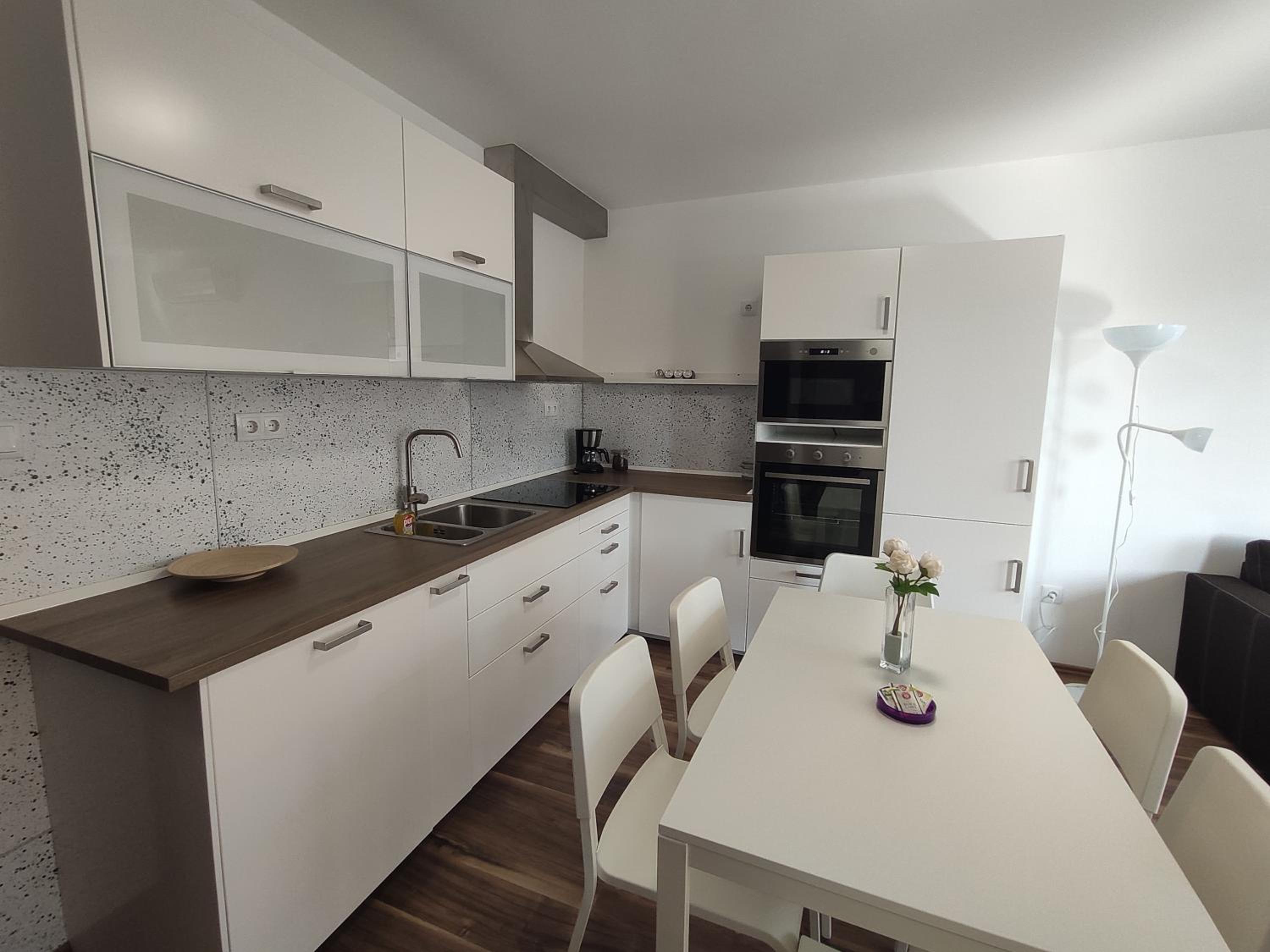 Hatvan Corner Apartments 2