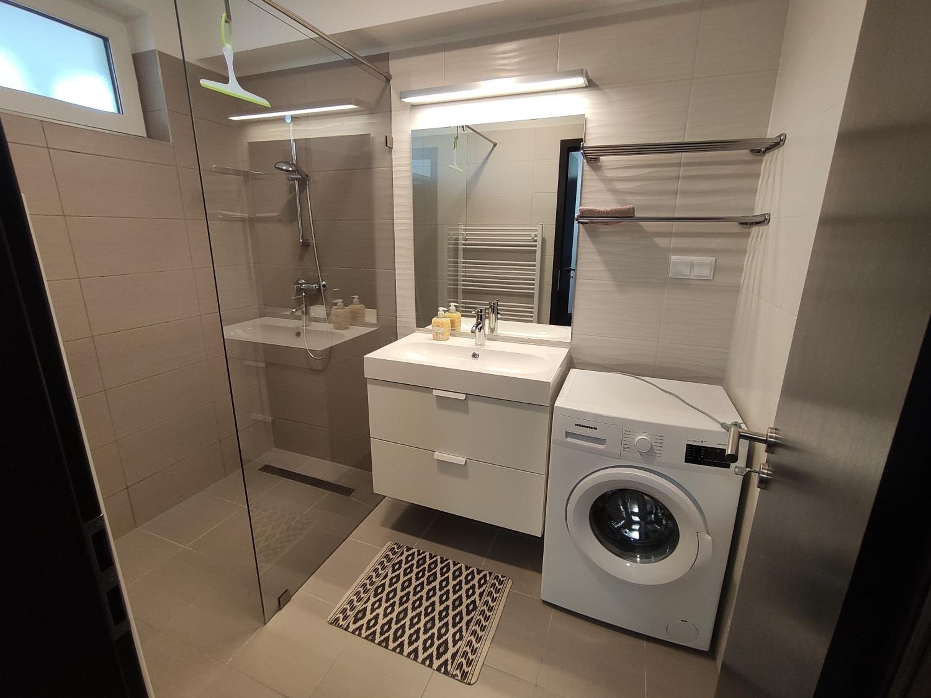 Hatvan Corner Apartments 2