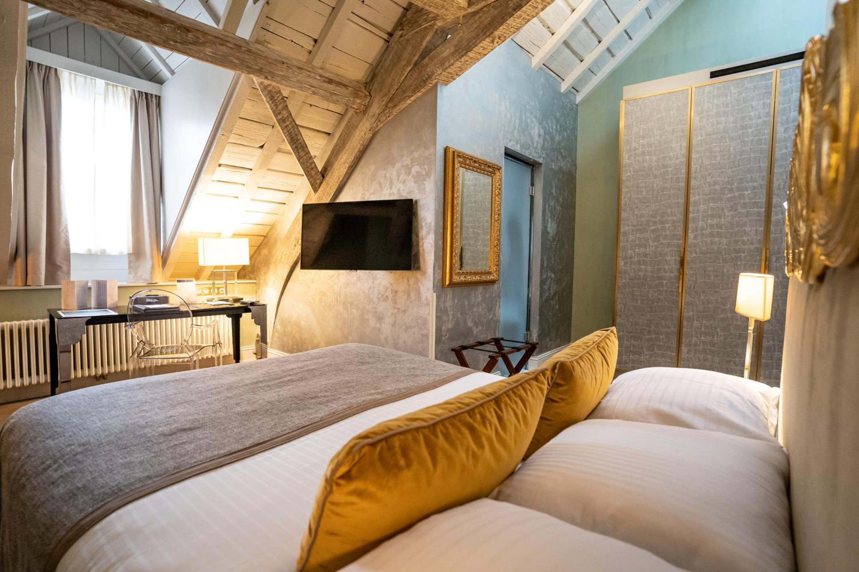 Luxembourg Vacations - Hotel Le Place d'Armes - Relais  Chateaux - Property Image 1