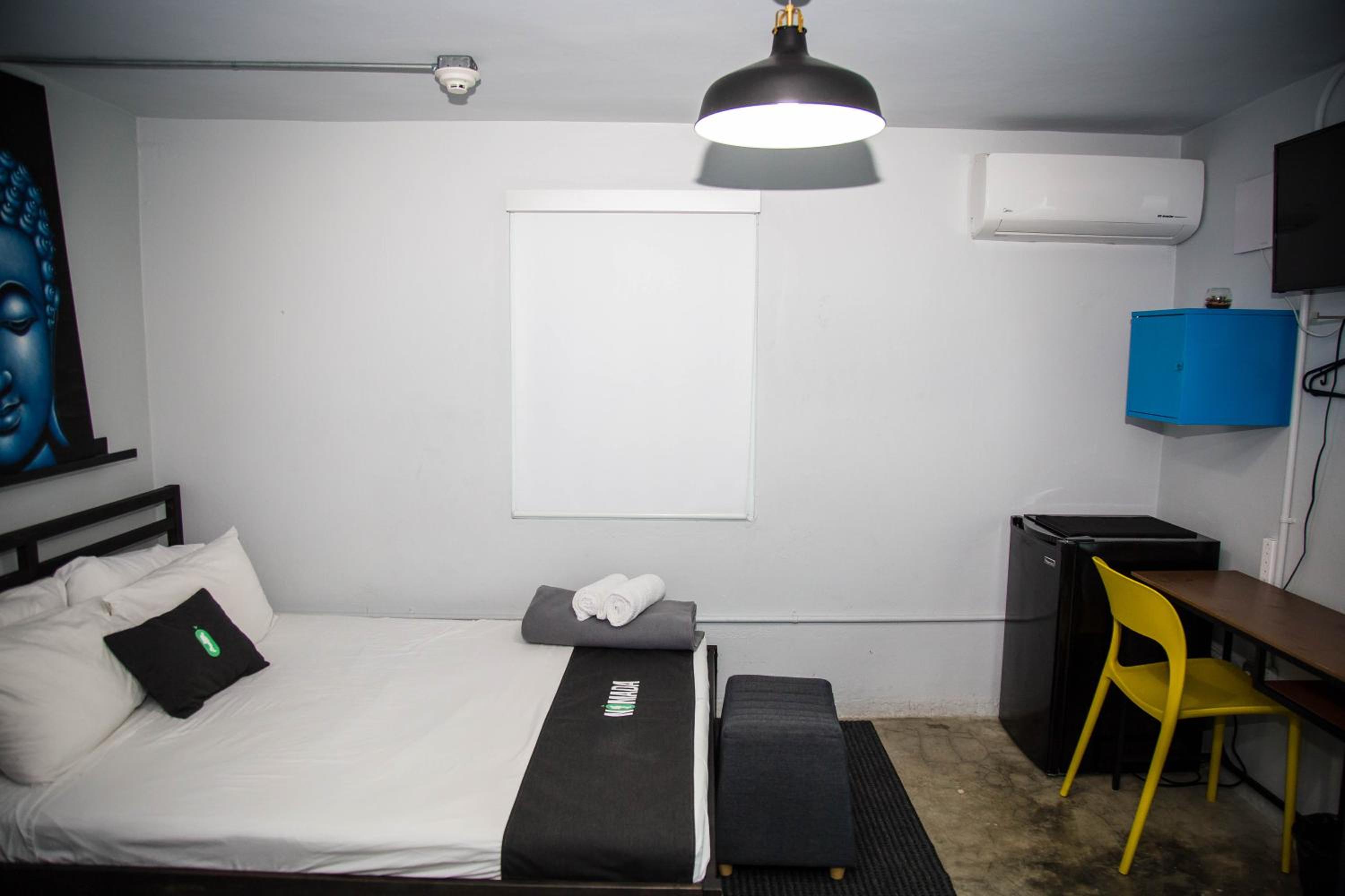 Nomada Urban Beach Hostel- Calle Loiza 36