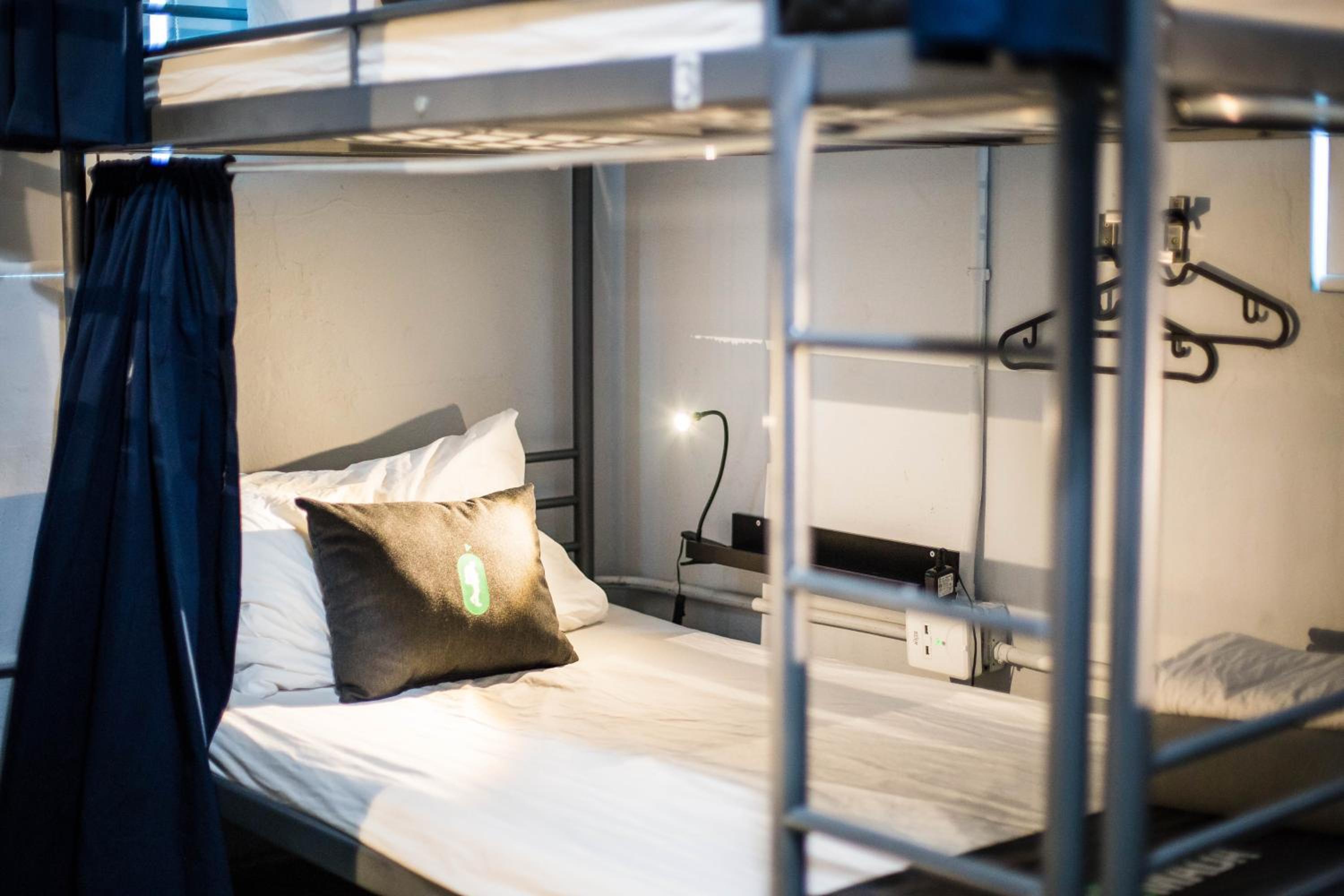 Nomada Urban Beach Hostel- Calle Loiza