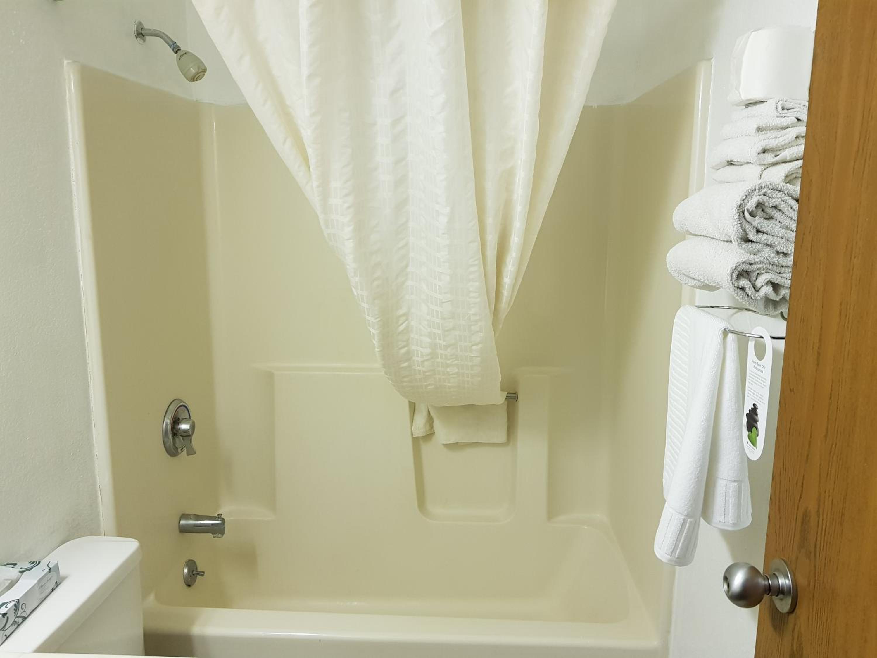 Le Mars Inn and Suites view 5