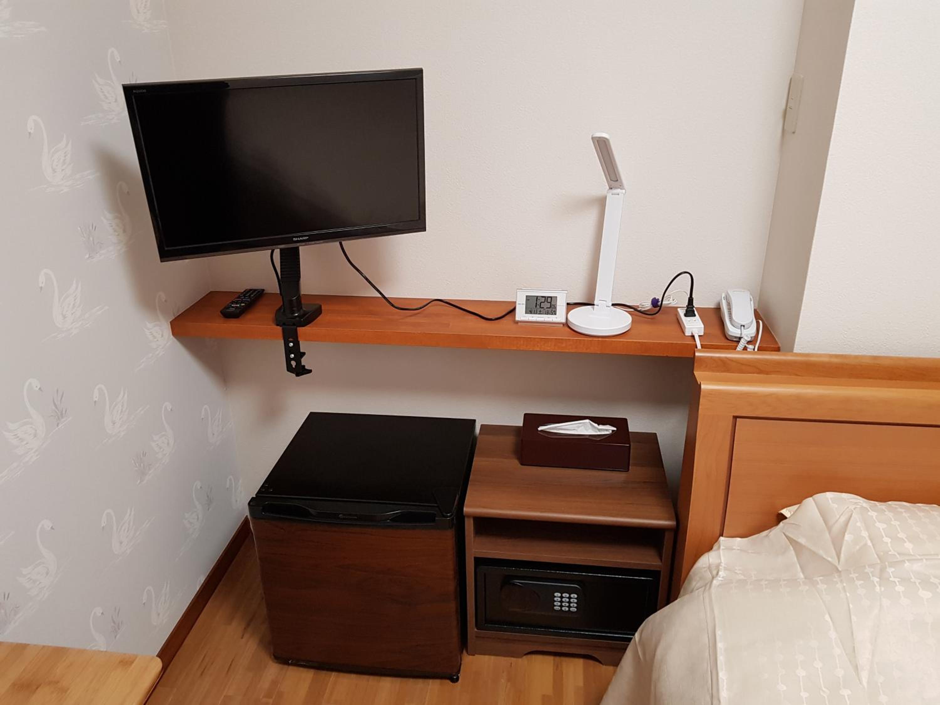 Photo 11